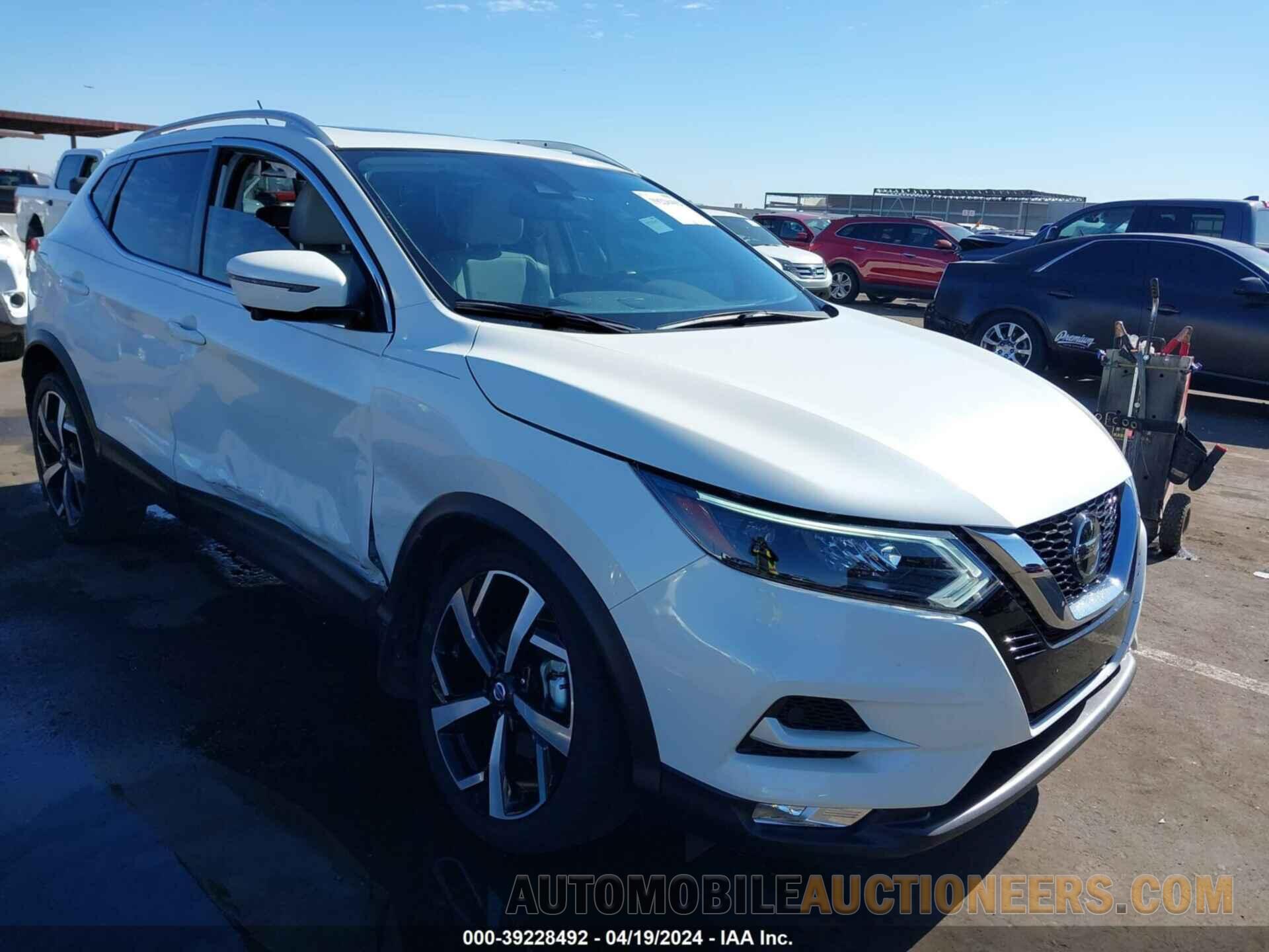 JN1BJ1CV3MW573533 NISSAN ROGUE SPORT 2021