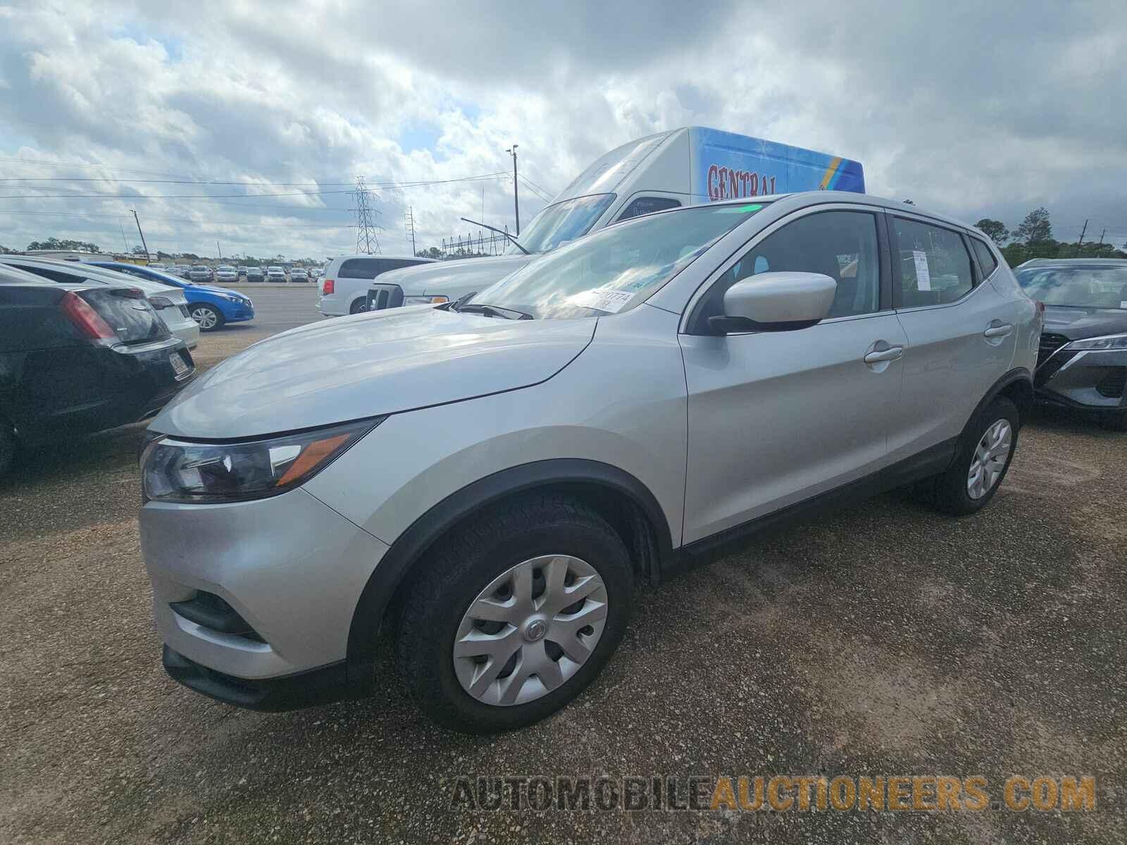 JN1BJ1CV4LW542595 Nissan Rogue Sport 2020