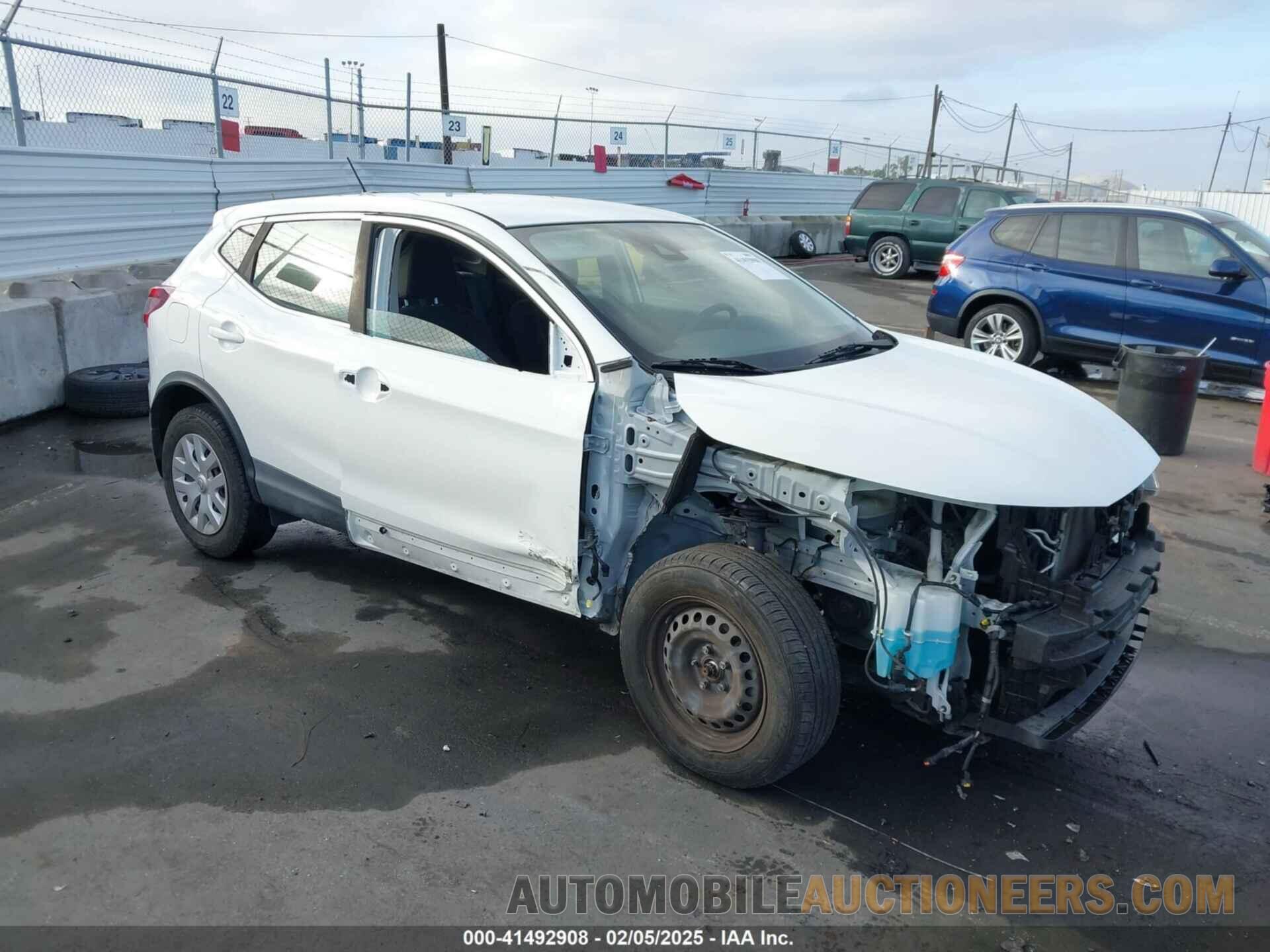 JN1BJ1CV8LW261853 NISSAN ROGUE SPORT 2020