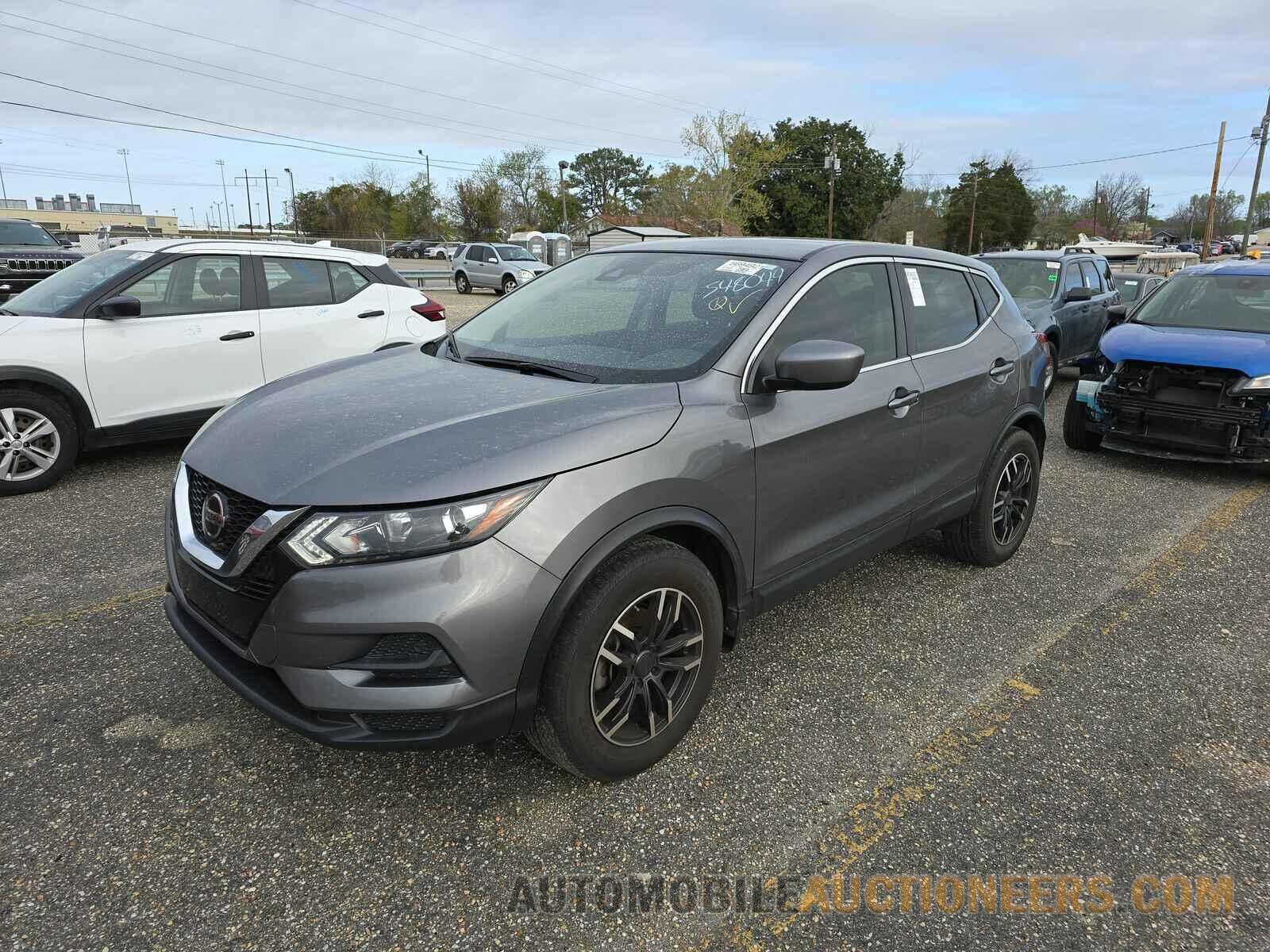 JN1BJ1CV8LW548044 Nissan Rogue Sport 2020