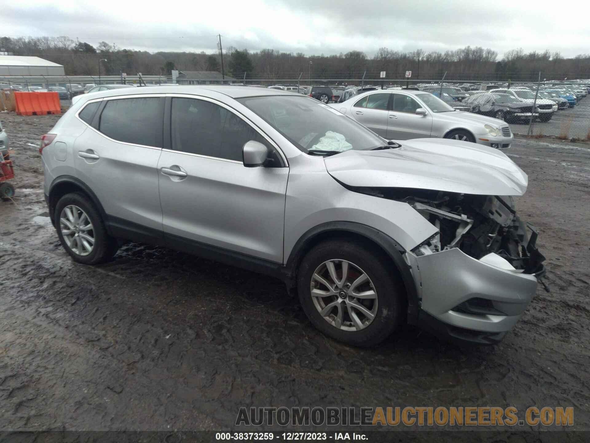 JN1BJ1CV9LW261604 NISSAN ROGUE SPORT 2020