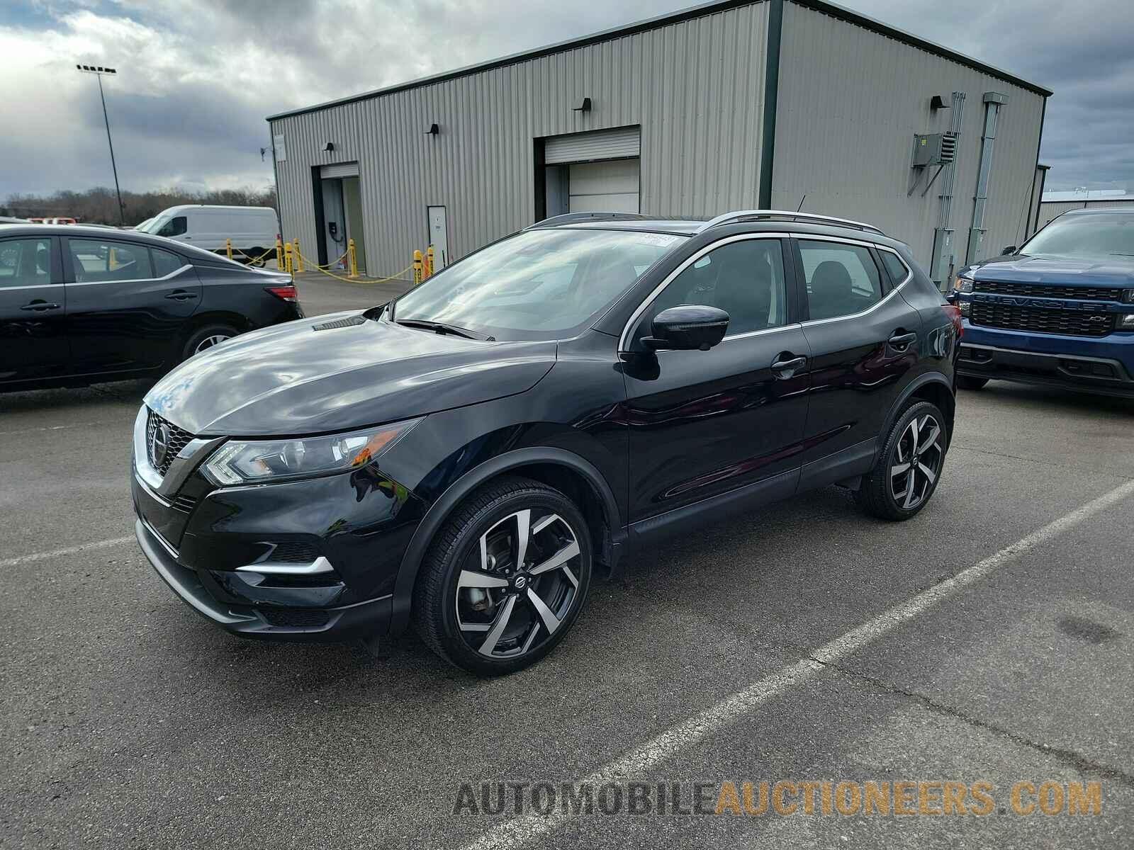 JN1BJ1CV9LW262963 Nissan Rogue Sport 2020