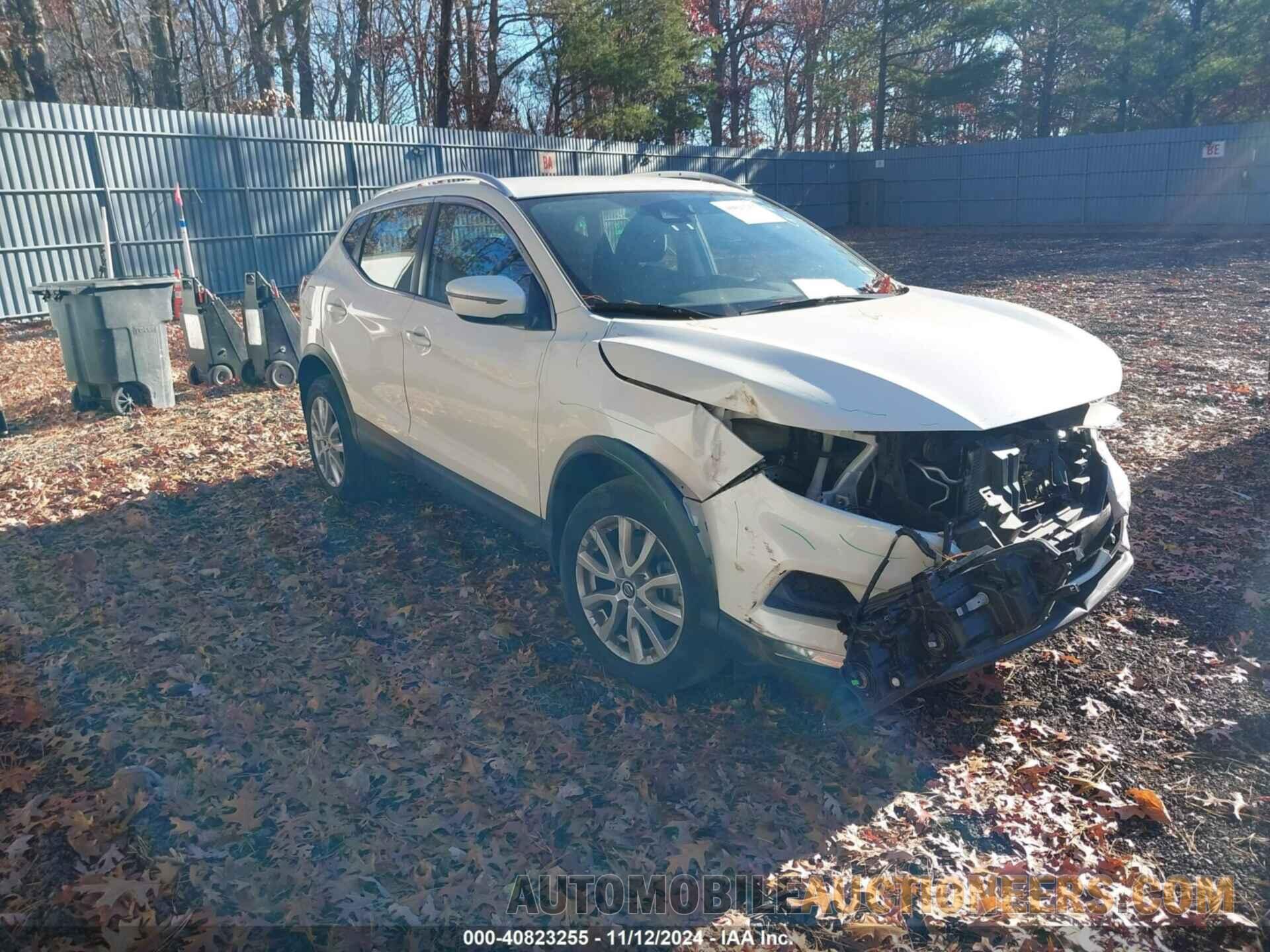 JN1BJ1CW0LW647840 NISSAN ROGUE SPORT 2020