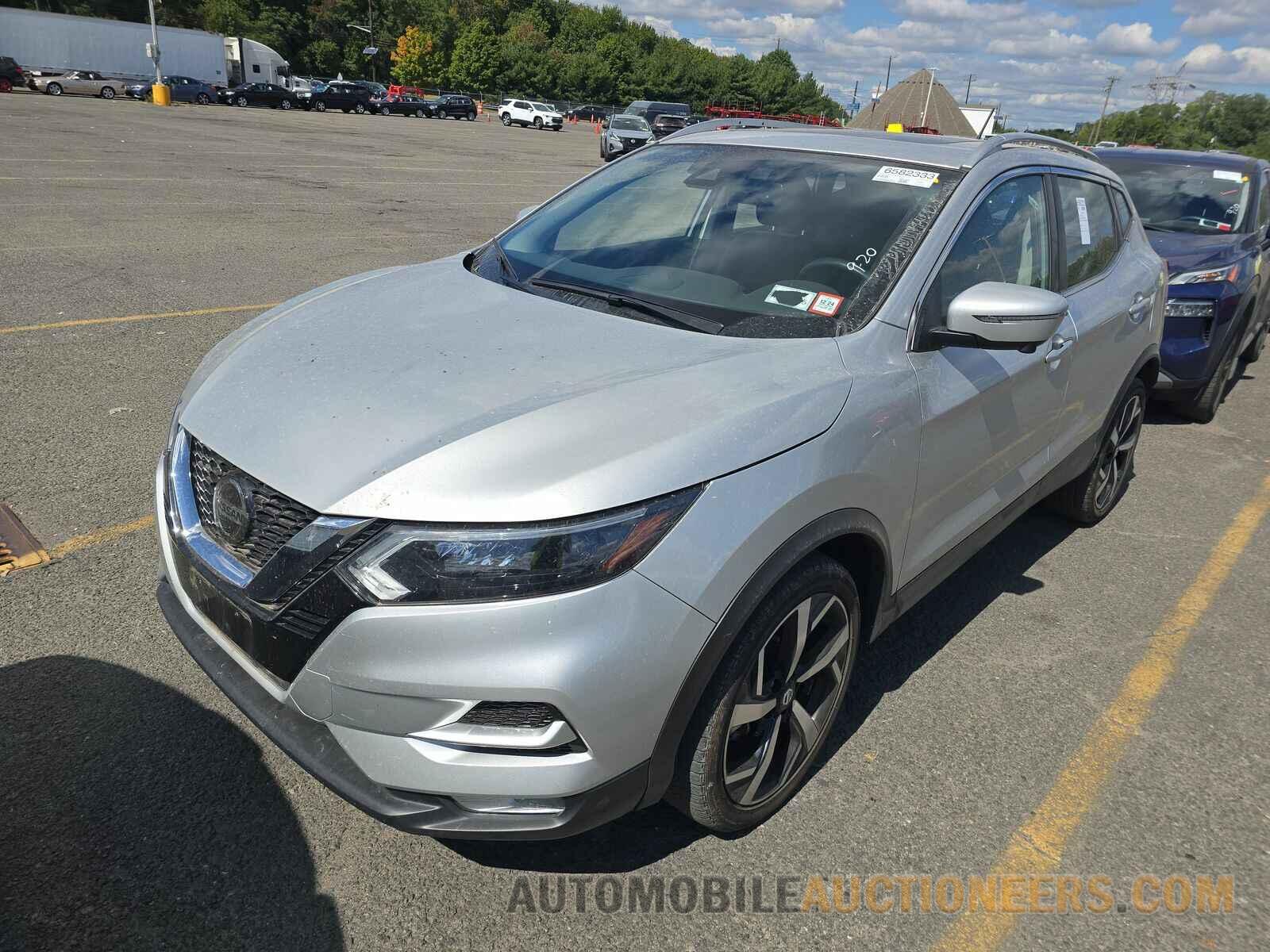 JN1BJ1CW0NW484187 Nissan Rogue Sport 2022