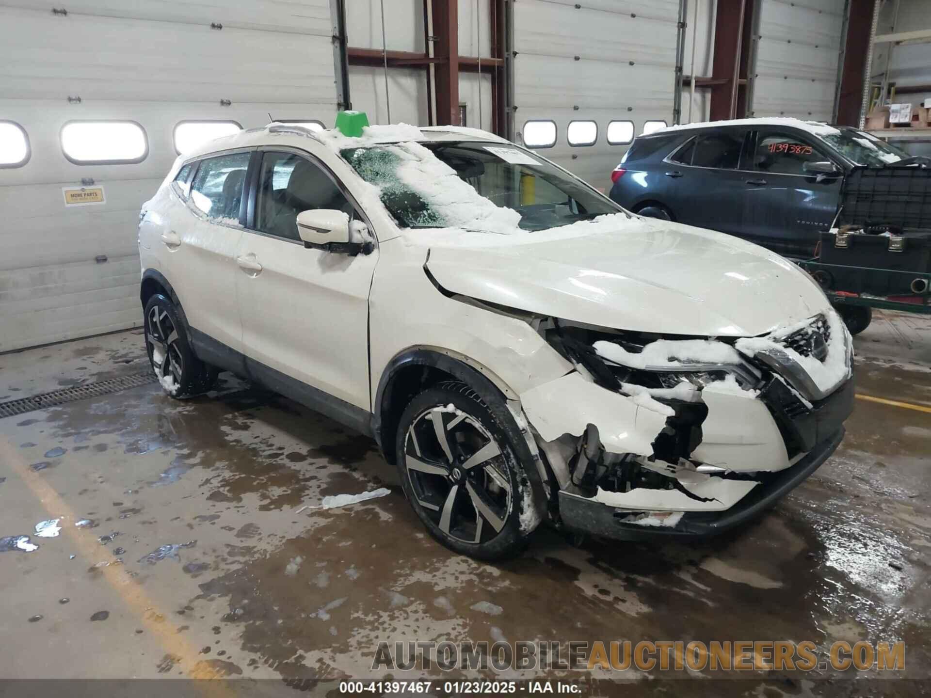 JN1BJ1CW0NW485548 NISSAN ROGUE SPORT 2022