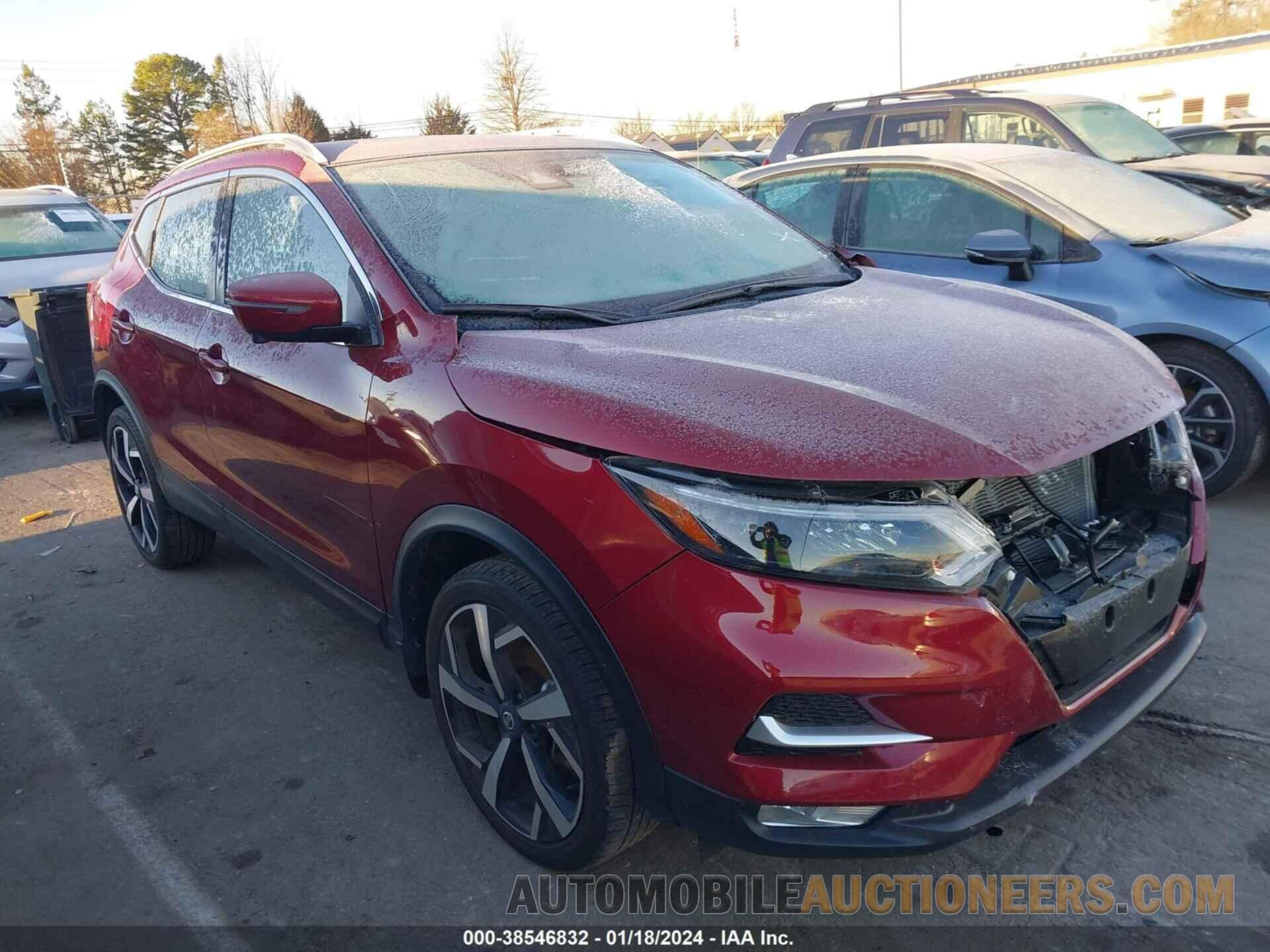 JN1BJ1CW0NW485758 NISSAN ROGUE SPORT 2022