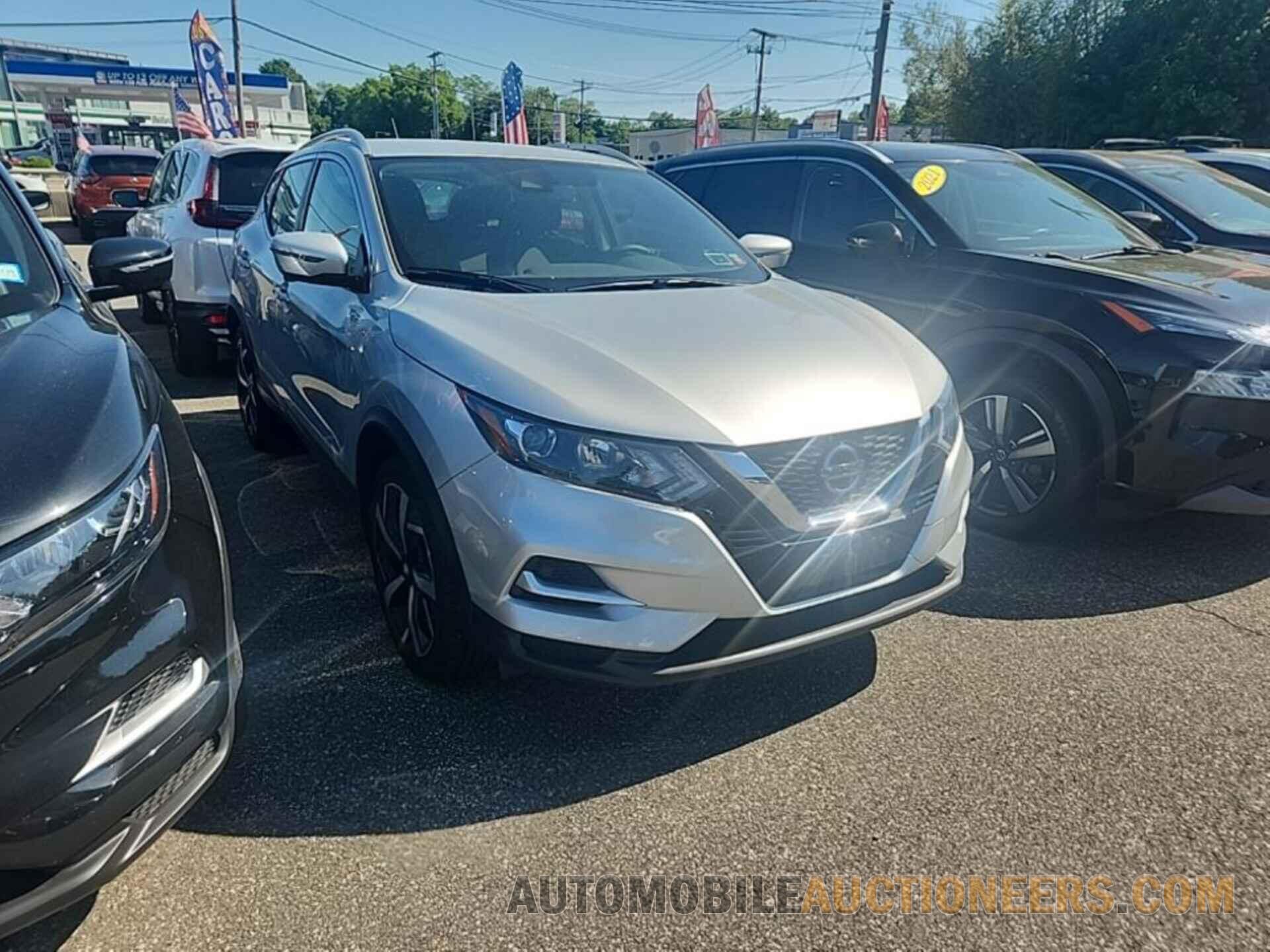 JN1BJ1CW0NW492662 NISSAN ROGUE SPORT 2022