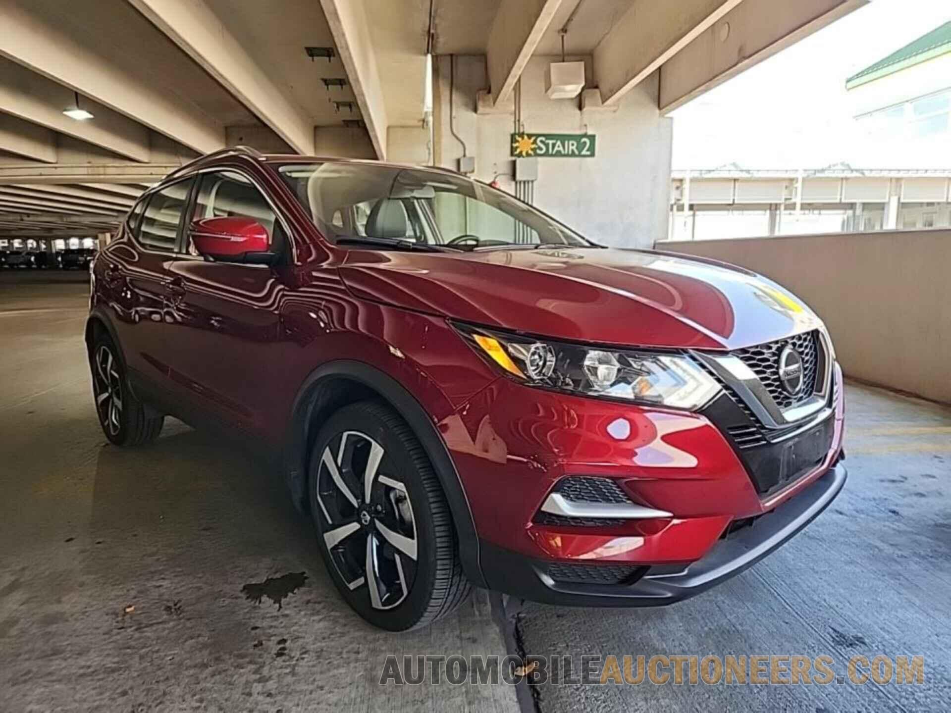 JN1BJ1CW0NW493083 NISSAN ROGUE SPORT 2022