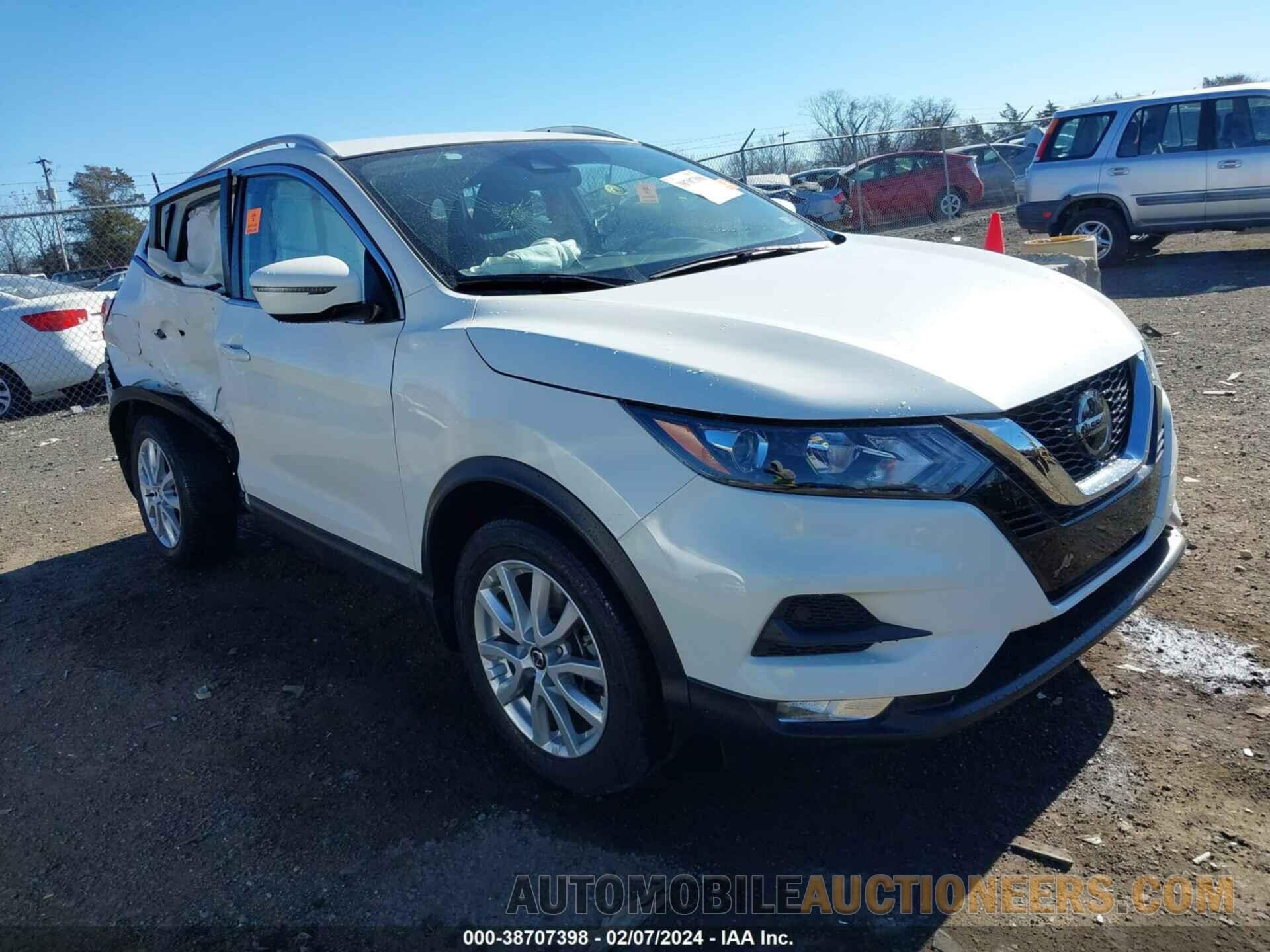 JN1BJ1CW1LW375377 NISSAN ROGUE SPORT 2020