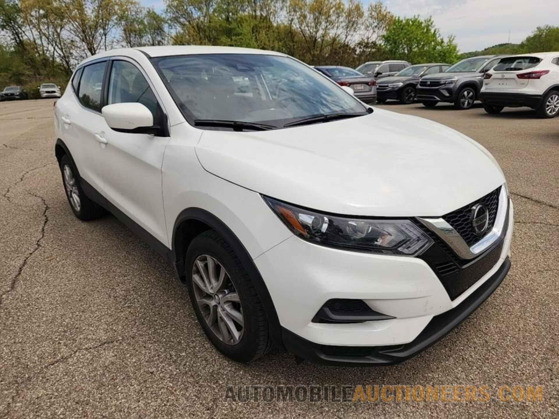 JN1BJ1CW1LW386766 NISSAN ROGUE SPORT 2020