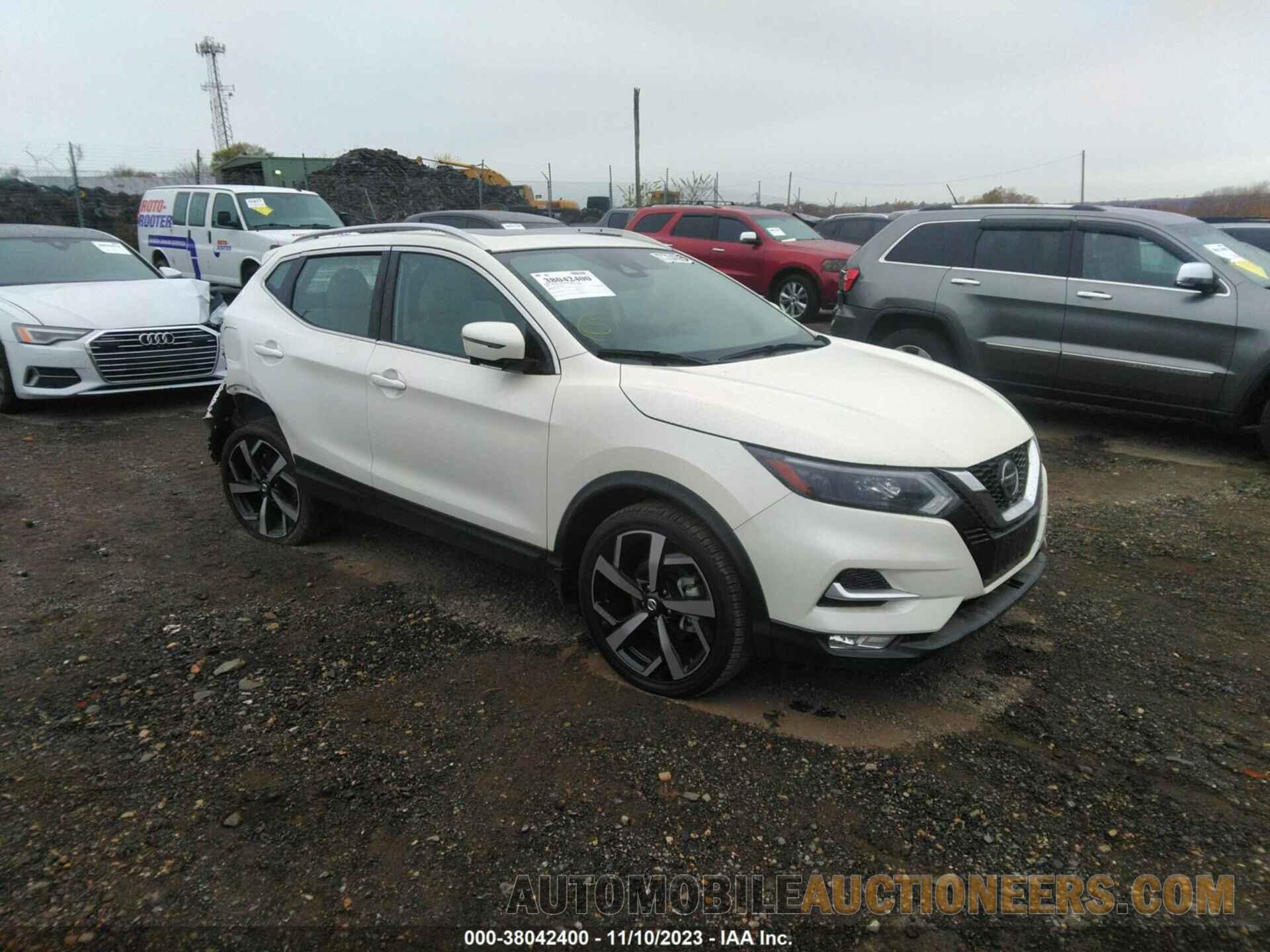 JN1BJ1CW1NW483677 NISSAN ROGUE SPORT 2022