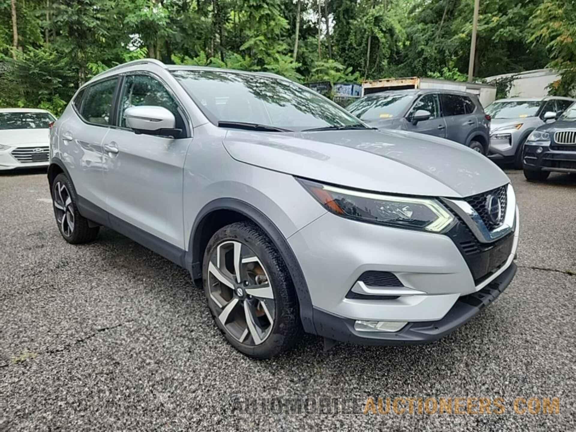 JN1BJ1CW1NW487003 NISSAN ROGUE SPORT 2022