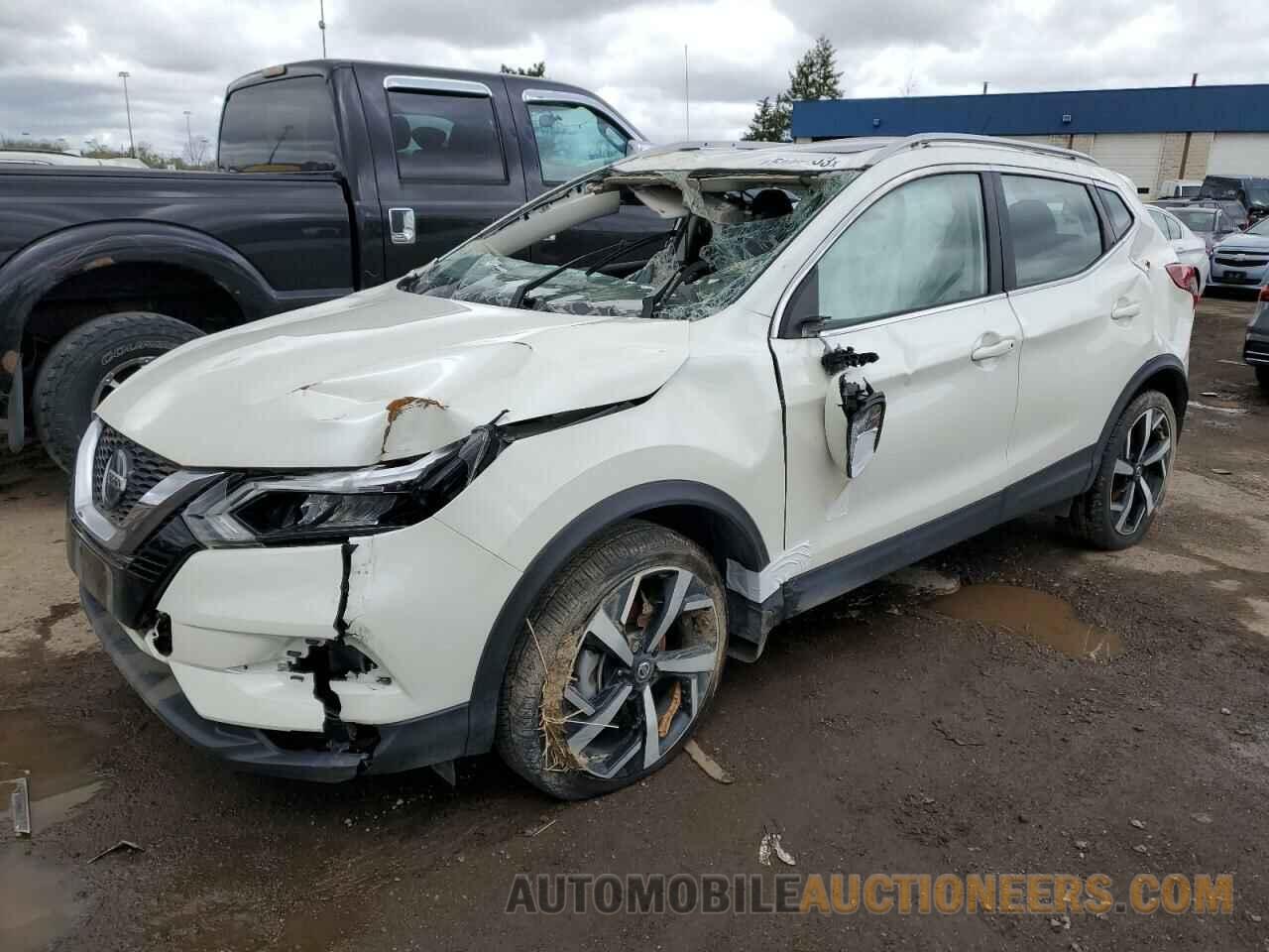 JN1BJ1CW3MW667341 NISSAN ROGUE 2021