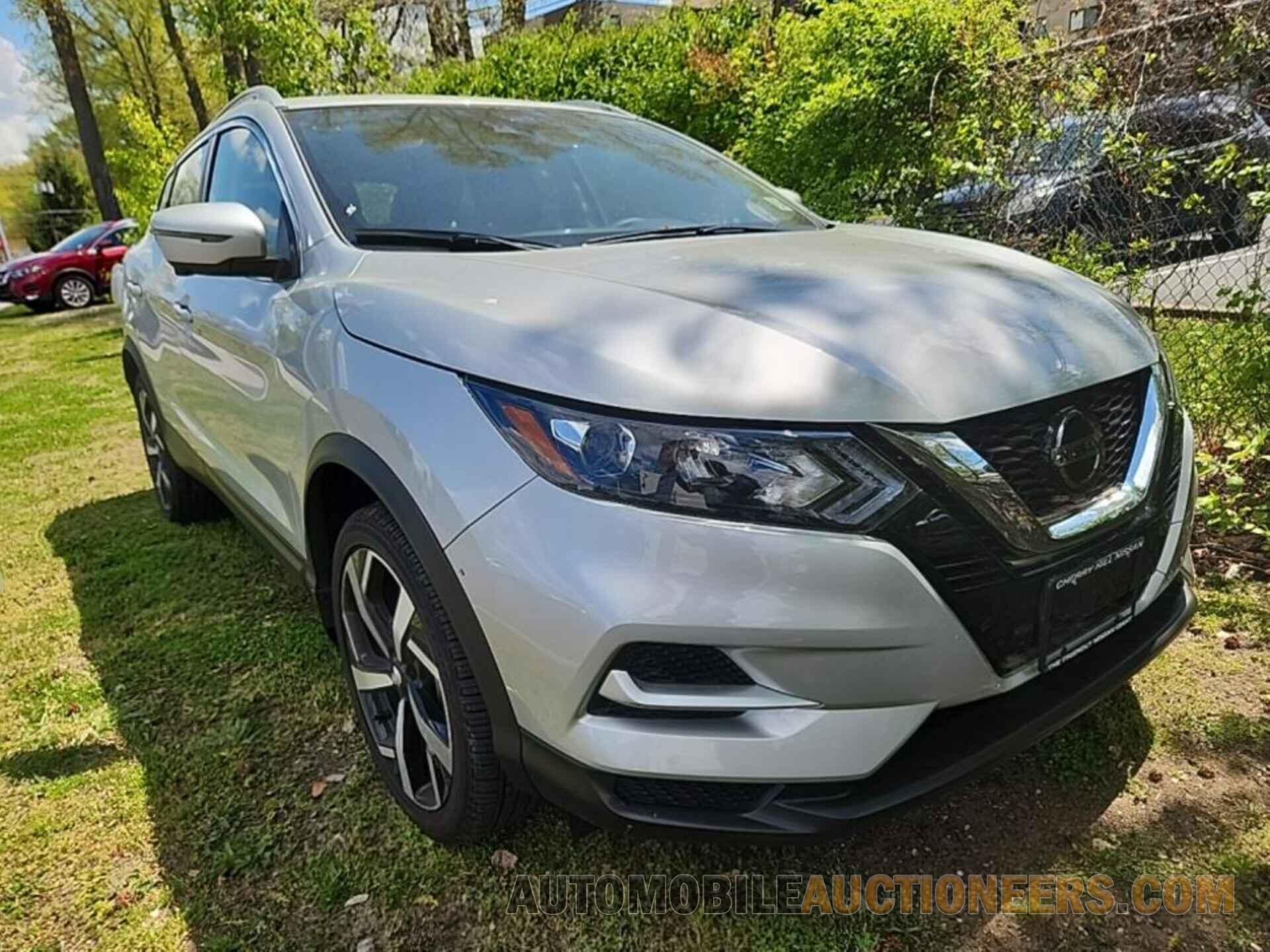 JN1BJ1CW3NW492672 NISSAN ROGUE SPORT 2022