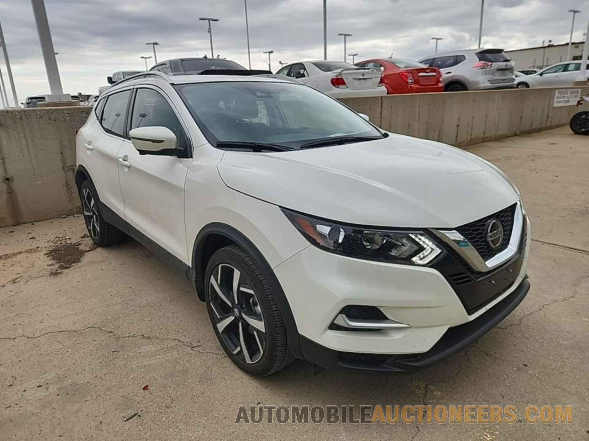 JN1BJ1CW4NW490901 NISSAN ROGUE SPORT 2022