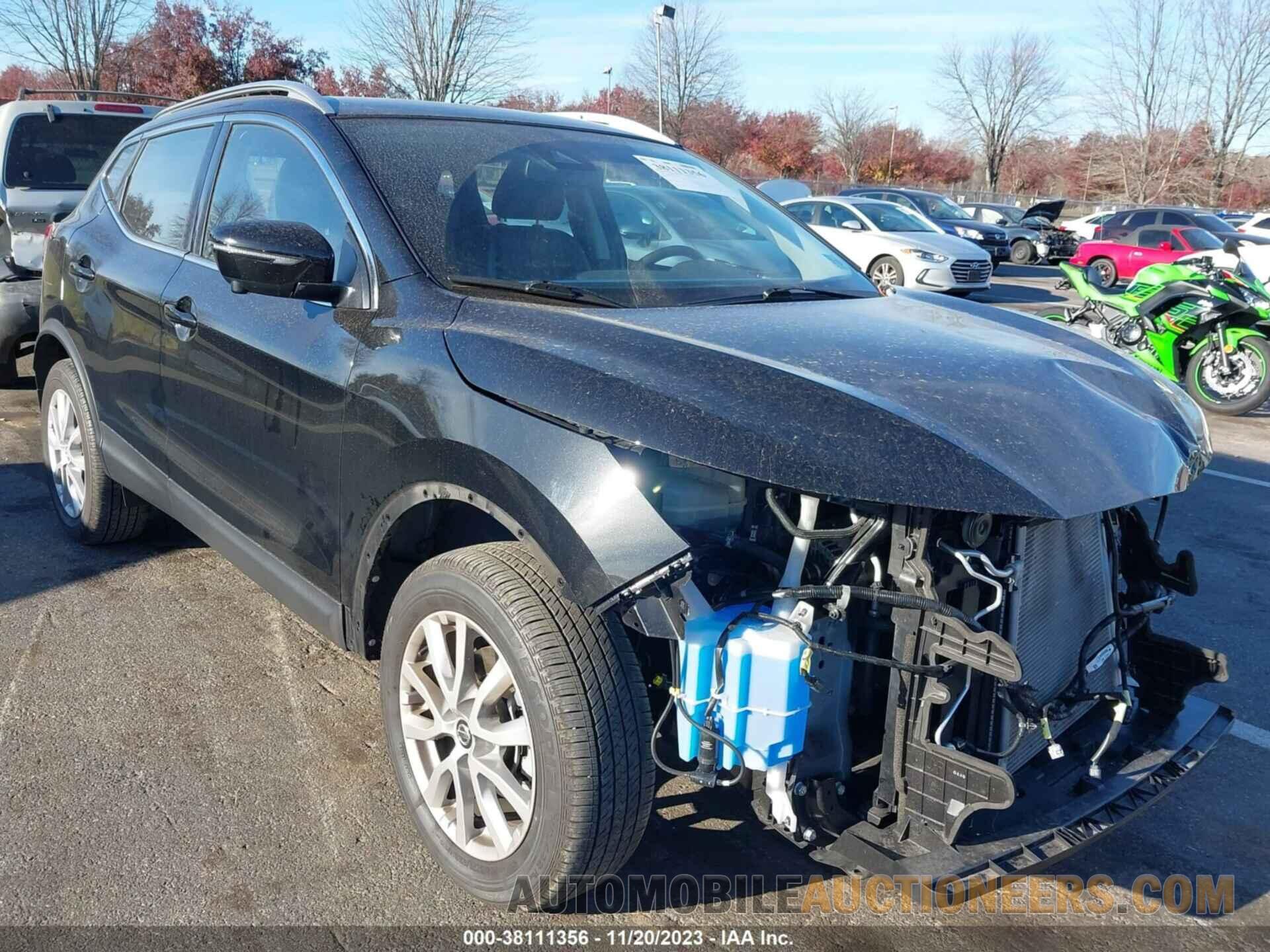 JN1BJ1CW5LW644402 NISSAN ROGUE SPORT 2020