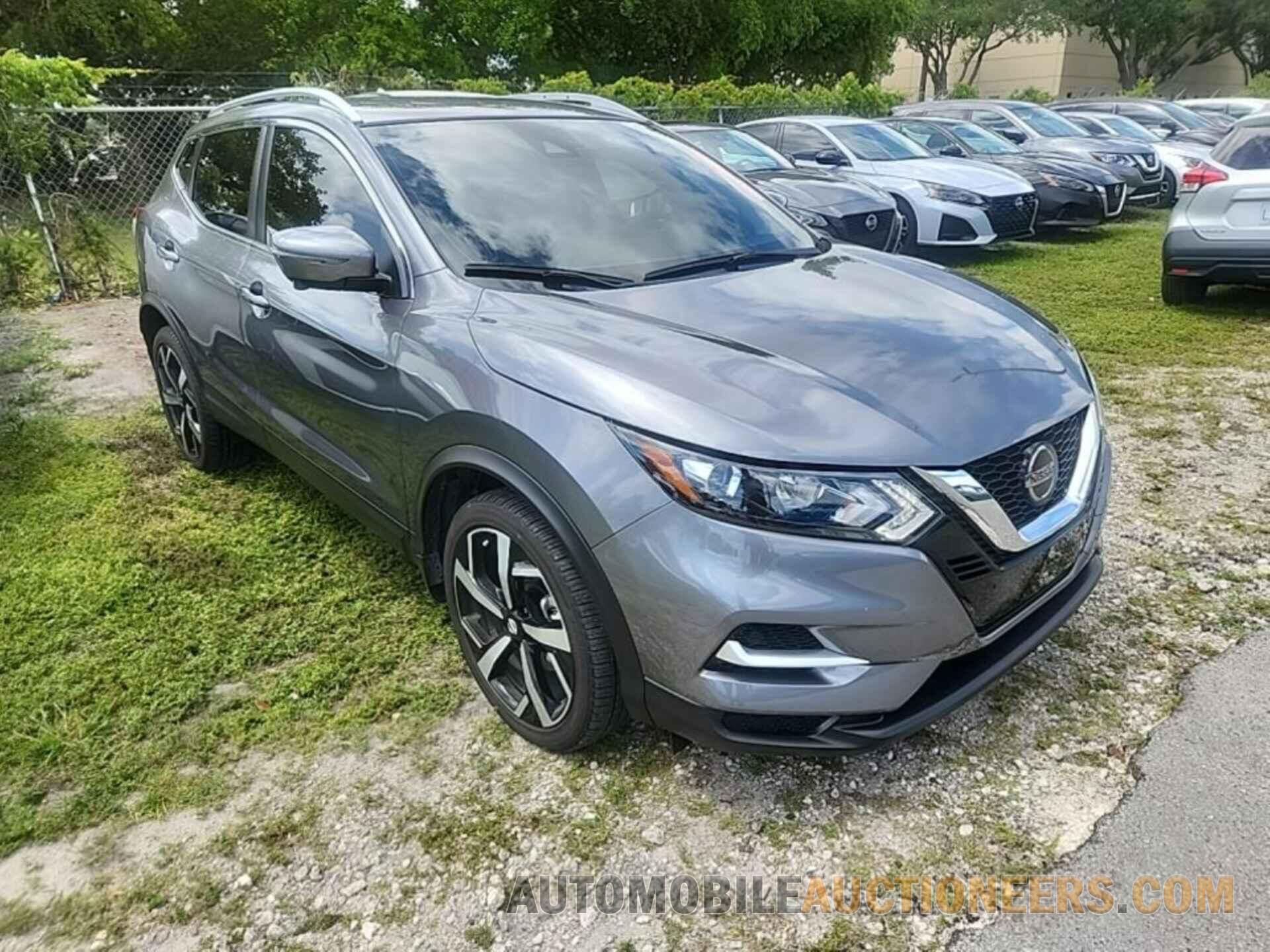 JN1BJ1CW5NW494648 NISSAN ROGUE SPORT 2022