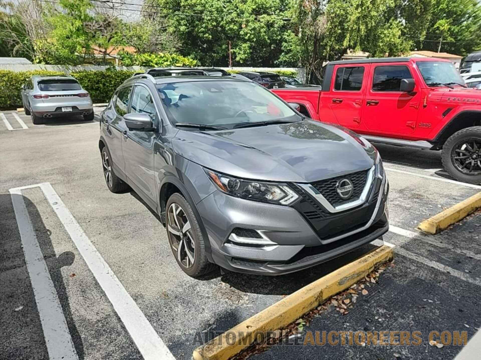 JN1BJ1CW5NW496531 NISSAN ROGUE SPORT 2022