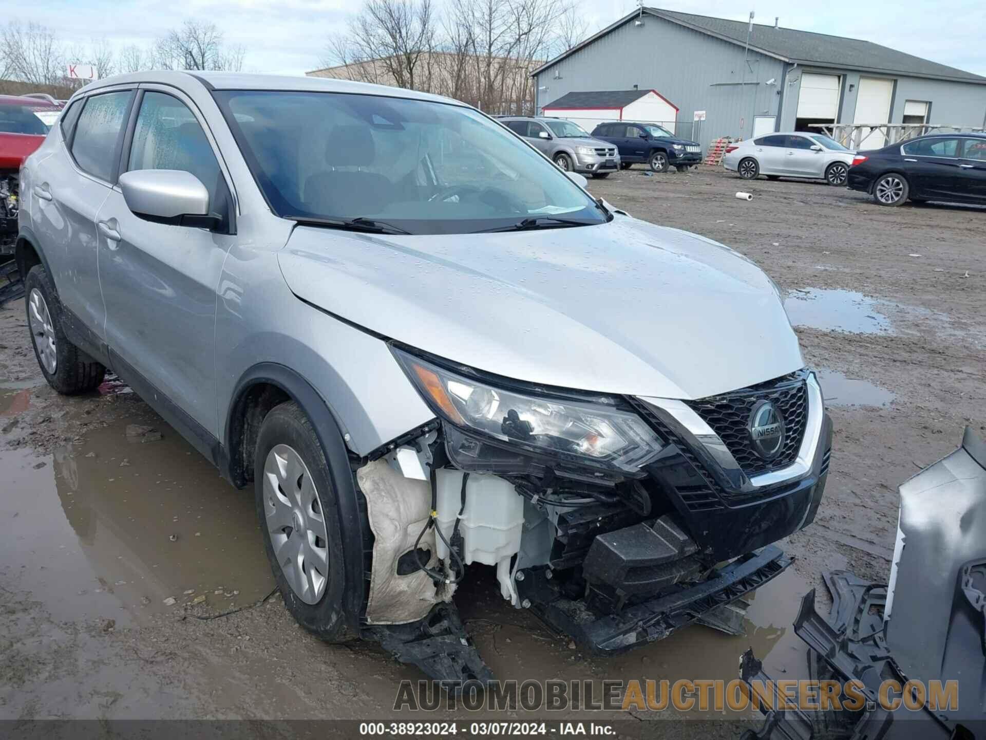 JN1BJ1CW7LW642666 NISSAN ROGUE SPORT 2020