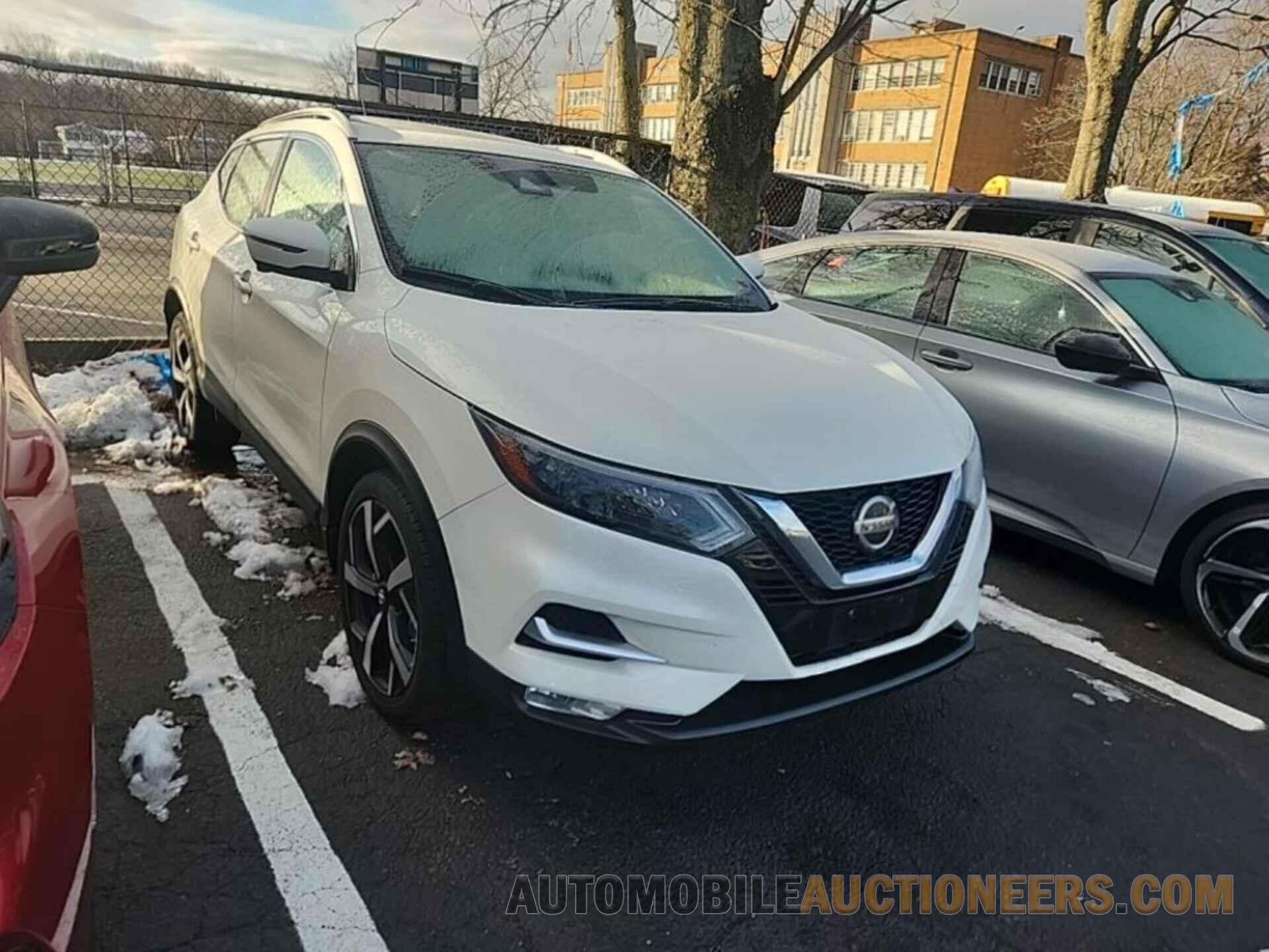 JN1BJ1CW7MW661171 NISSAN ROGUE SPORT 2021