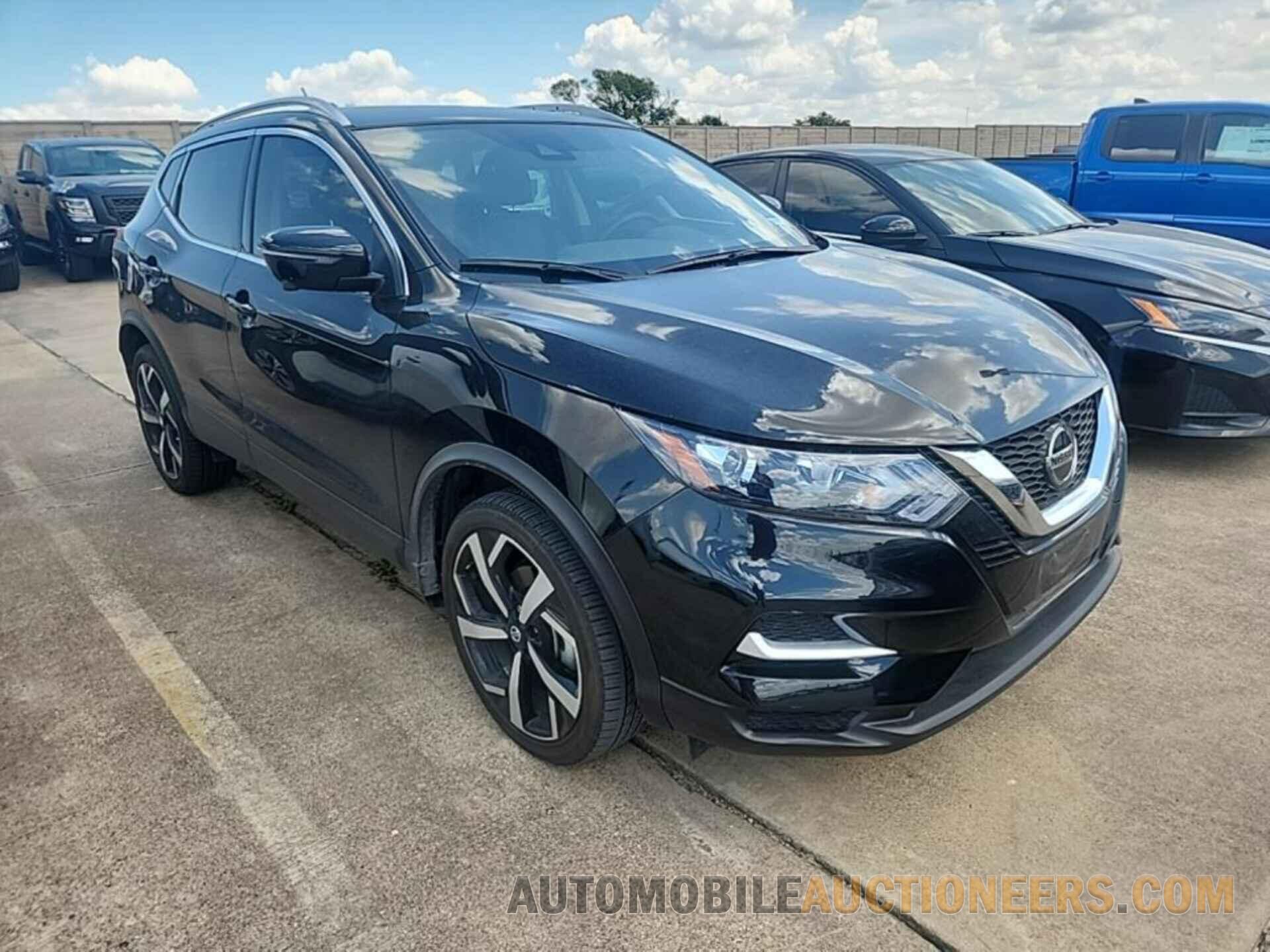 JN1BJ1CW7NW493470 NISSAN ROGUE SPORT 2022