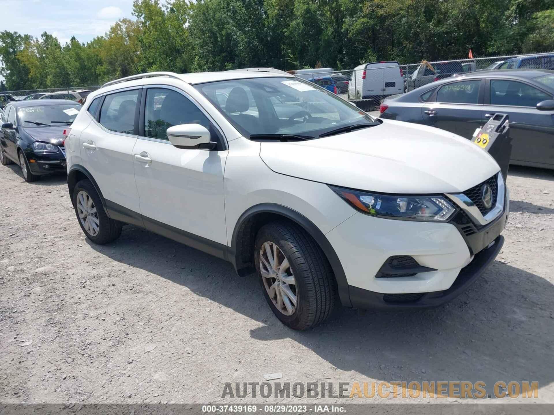 JN1BJ1CW8LW392631 NISSAN ROGUE SPORT 2020