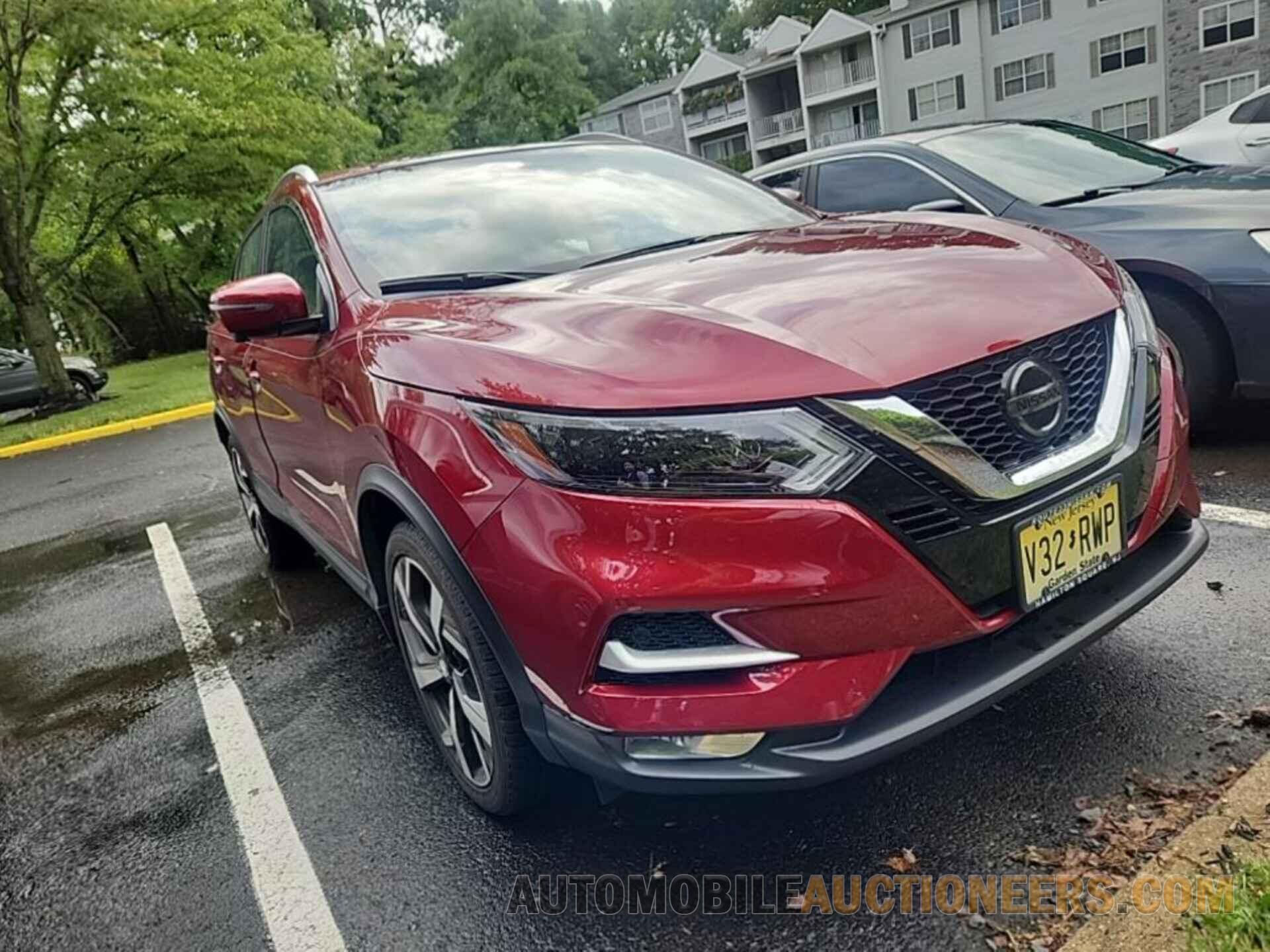 JN1BJ1CW8NW485040 NISSAN ROGUE SPORT 2022