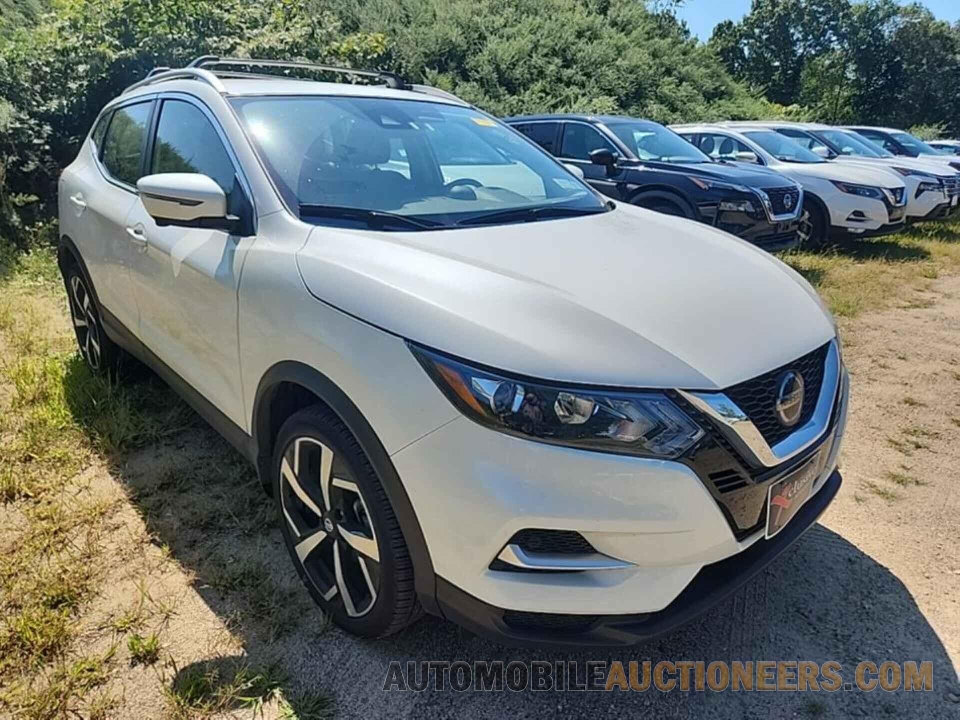 JN1BJ1CW8NW497494 NISSAN ROGUE SPORT 2022