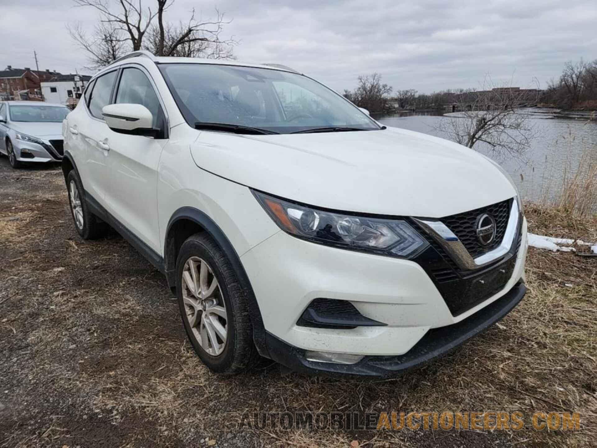 JN1BJ1CWXLW647750 NISSAN ROGUE SPORT 2020