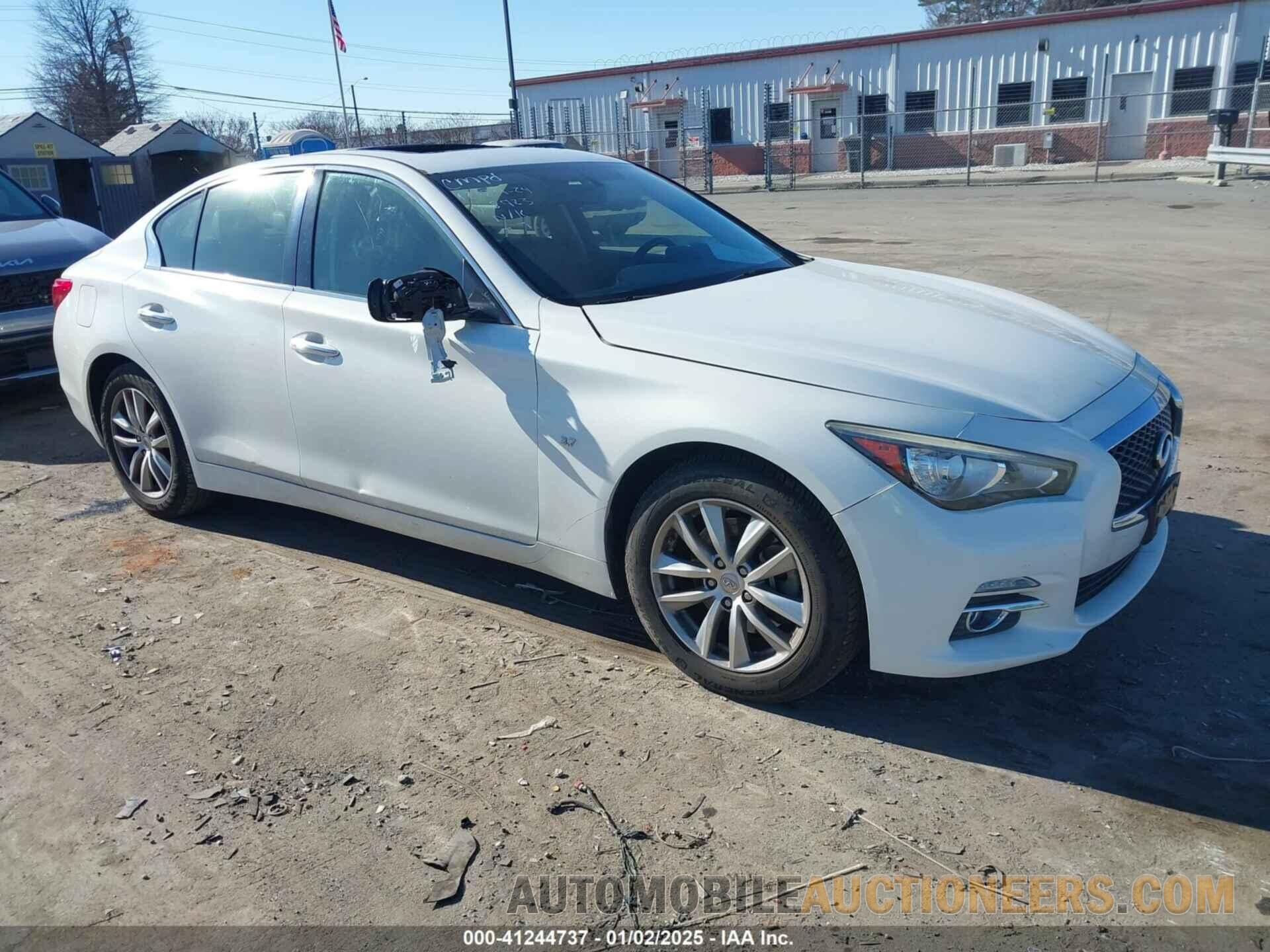 JN1BV7AR7FM418723 INFINITI Q50 2015