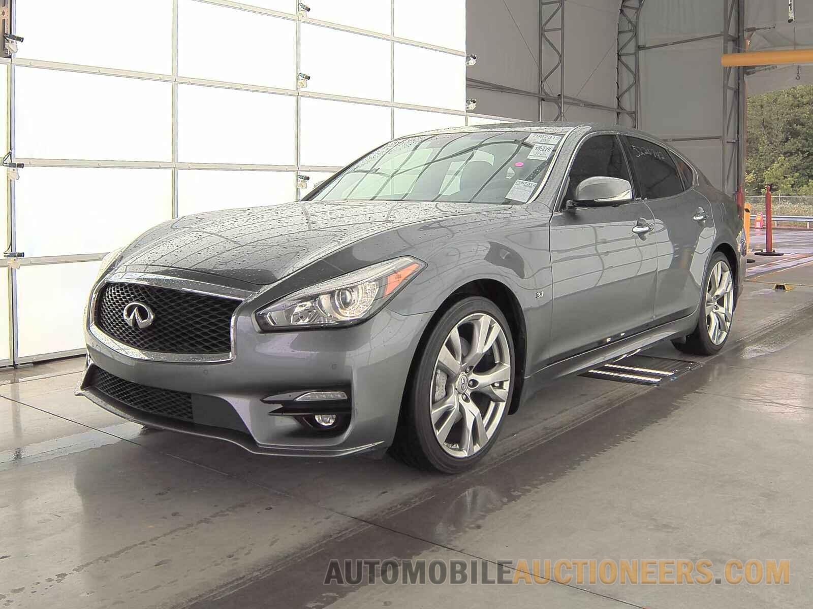 JN1BY1APXGM220867 INFINITI Q70 2016