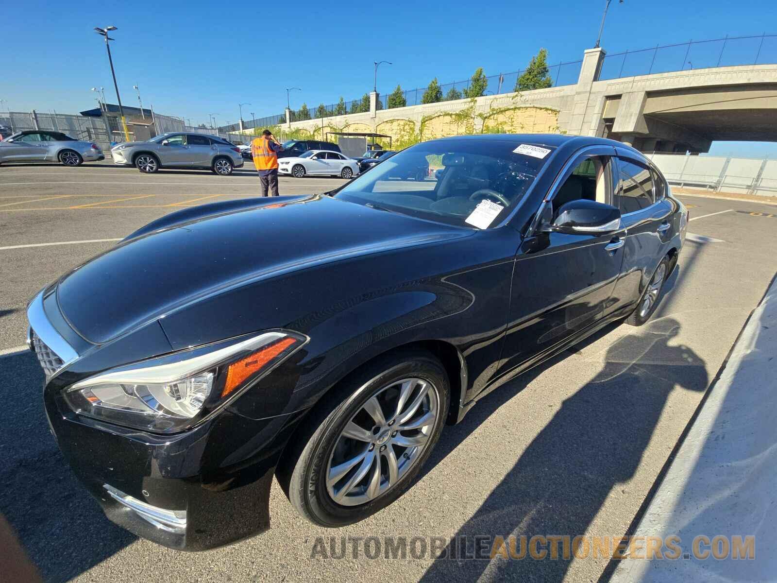 JN1BY1APXKM505352 INFINITI Q70 2019