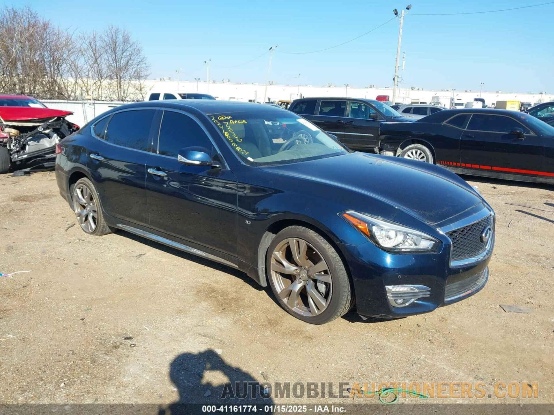 JN1BY1PP2JM330813 INFINITI Q70L 2018