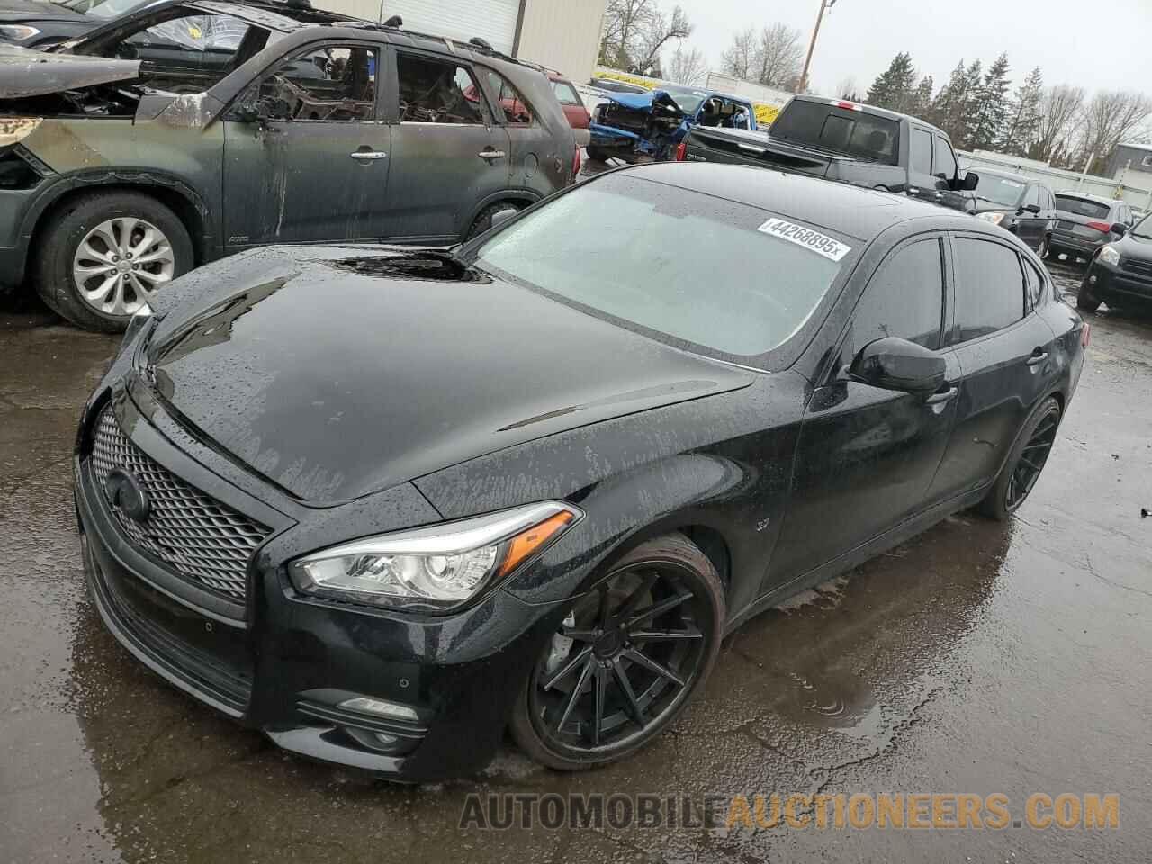 JN1BY1PR4JM370490 INFINITI Q70 2018