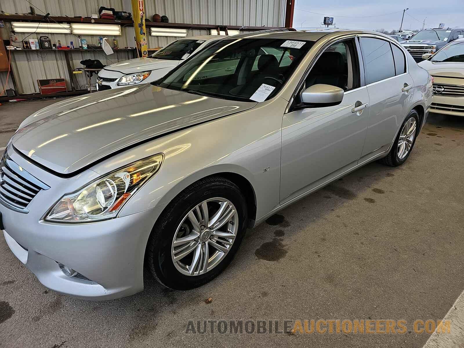 JN1CV6AP2FM500159 INFINITI  2015