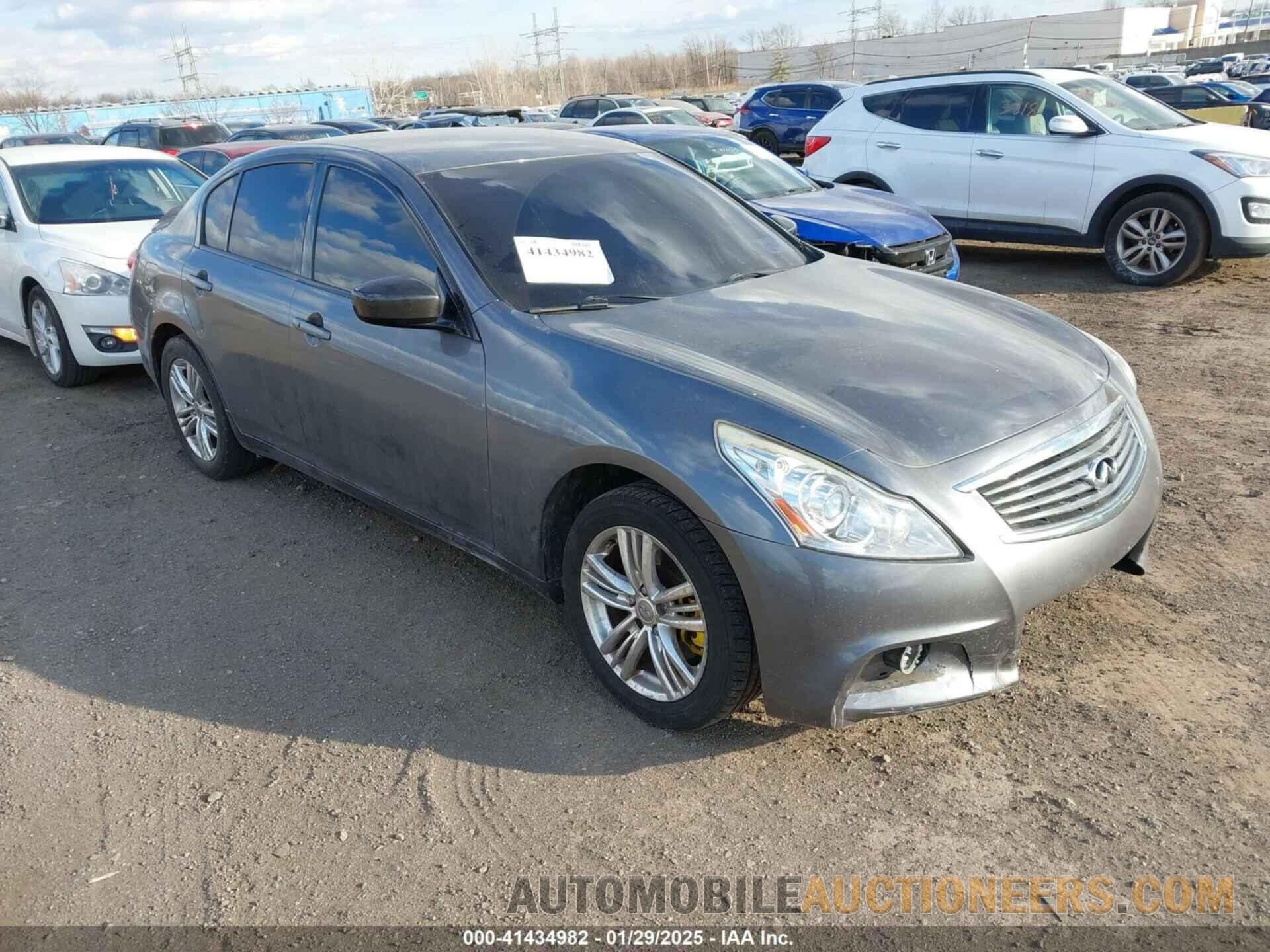 JN1CV6AR1FM522428 INFINITI Q40 2015