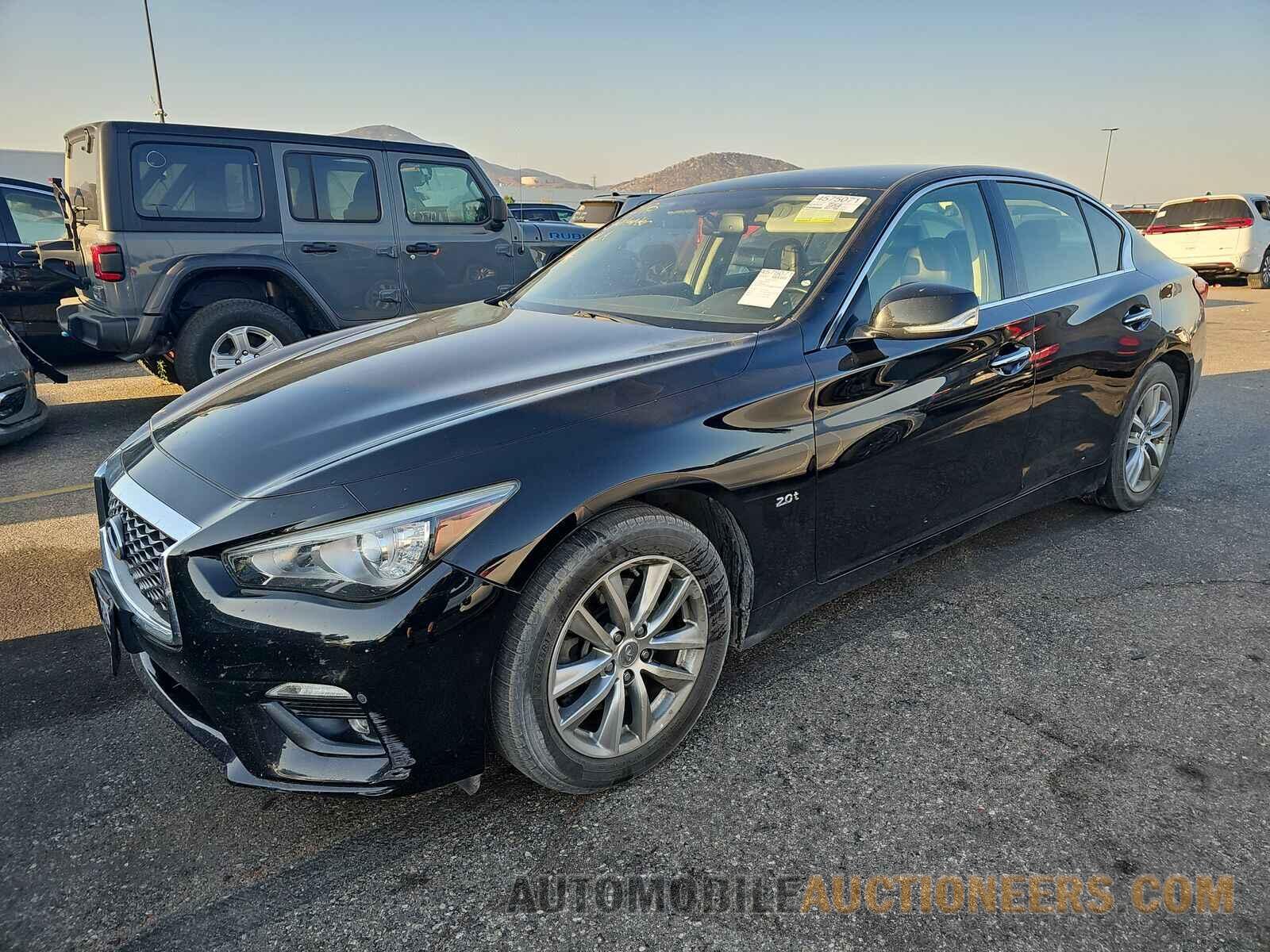 JN1CV7AP1JM240948 INFINITI Q50 2018