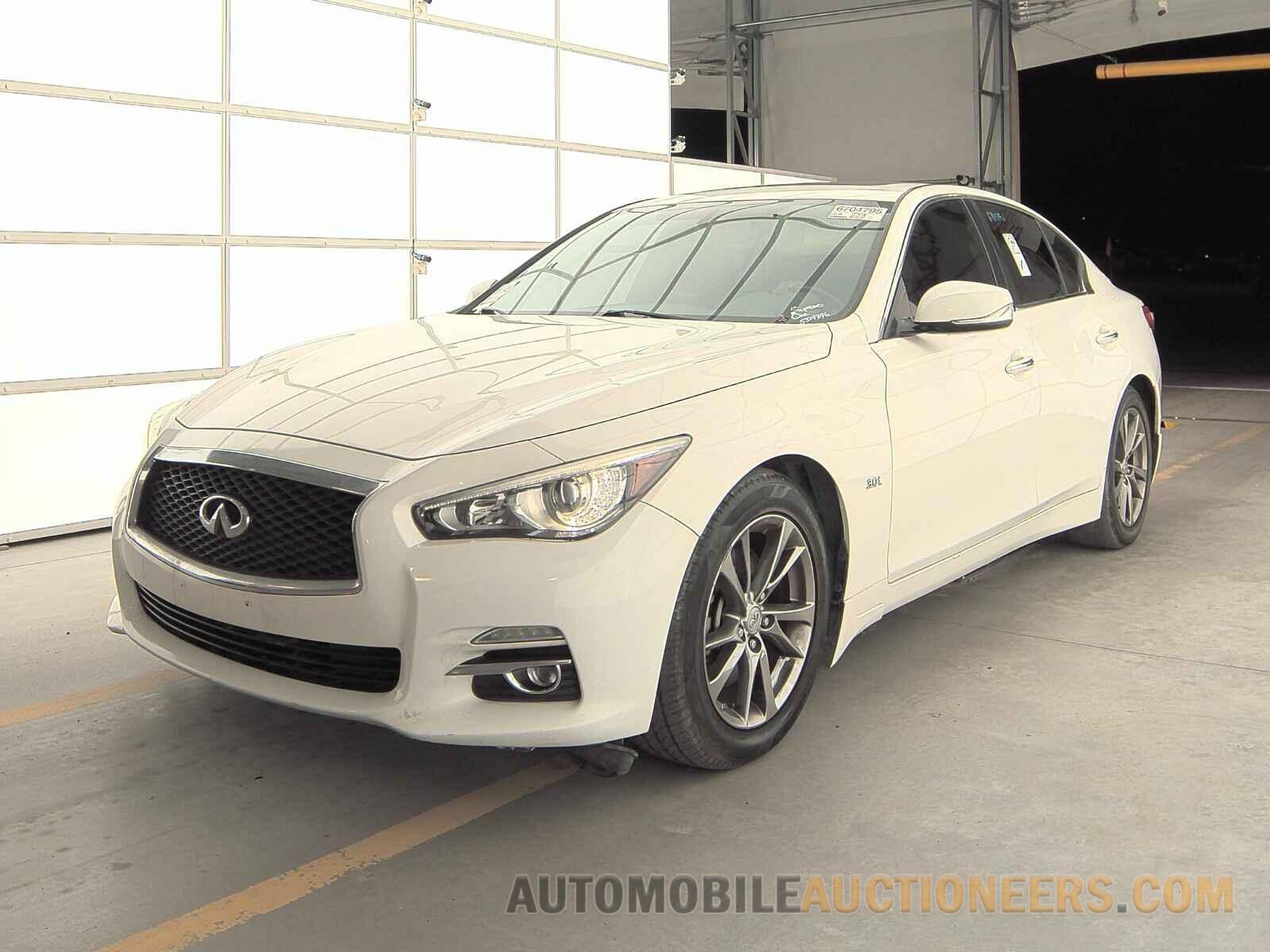 JN1EV7AP4HM740654 INFINITI Q50 2017