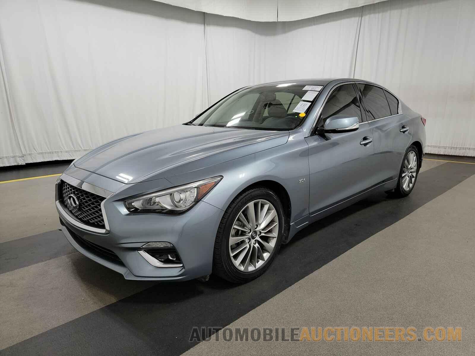 JN1EV7AP4JM359473 INFINITI Q50 2018