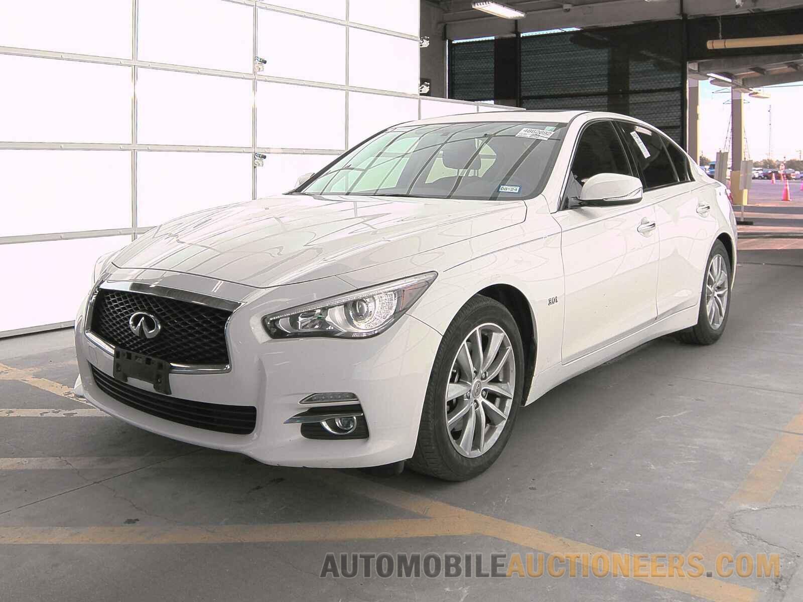 JN1EV7AP5HM739853 INFINITI Q50 2017