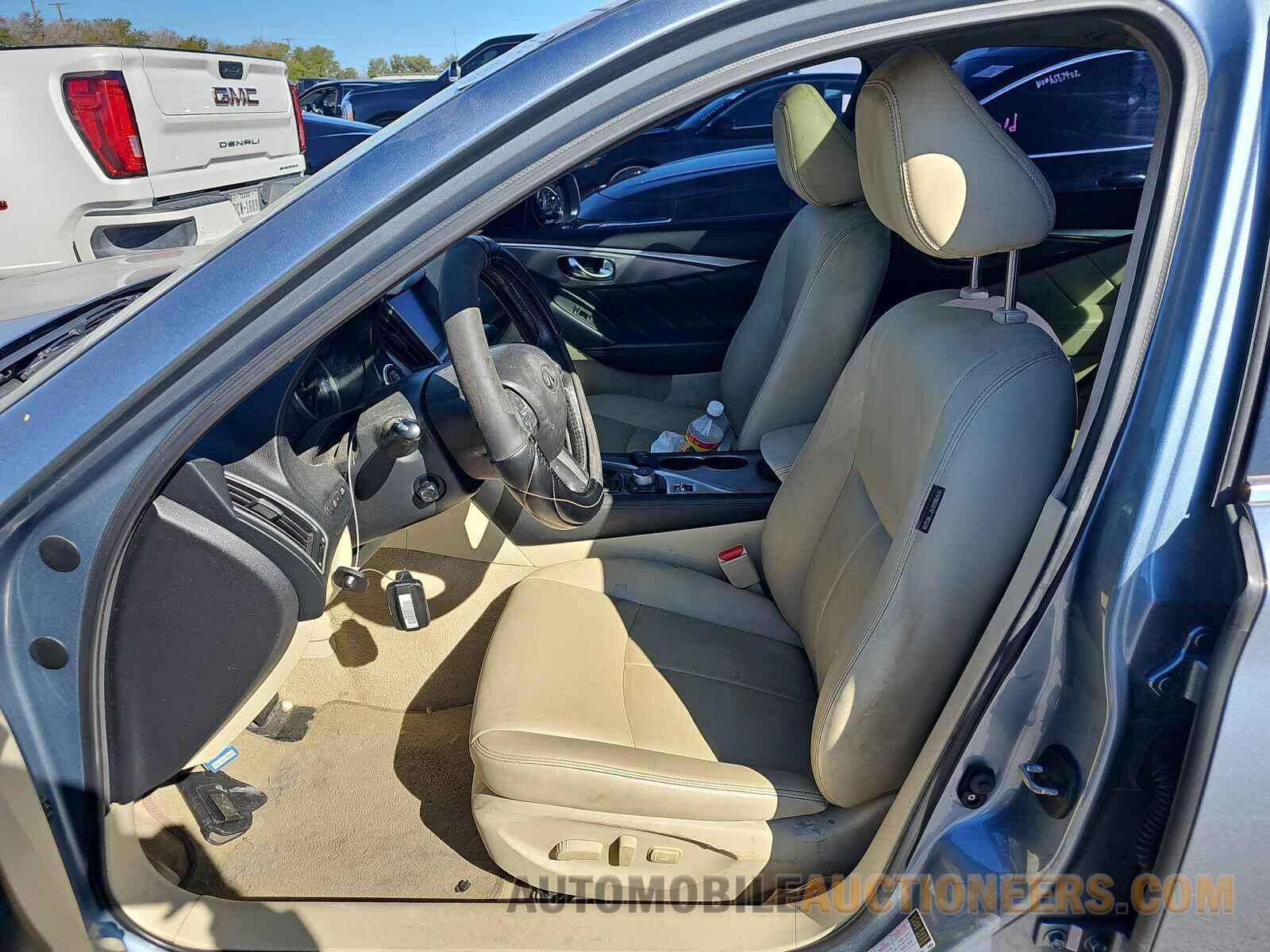 JN1EV7AP6GM306458 INFINITI Q50 2016