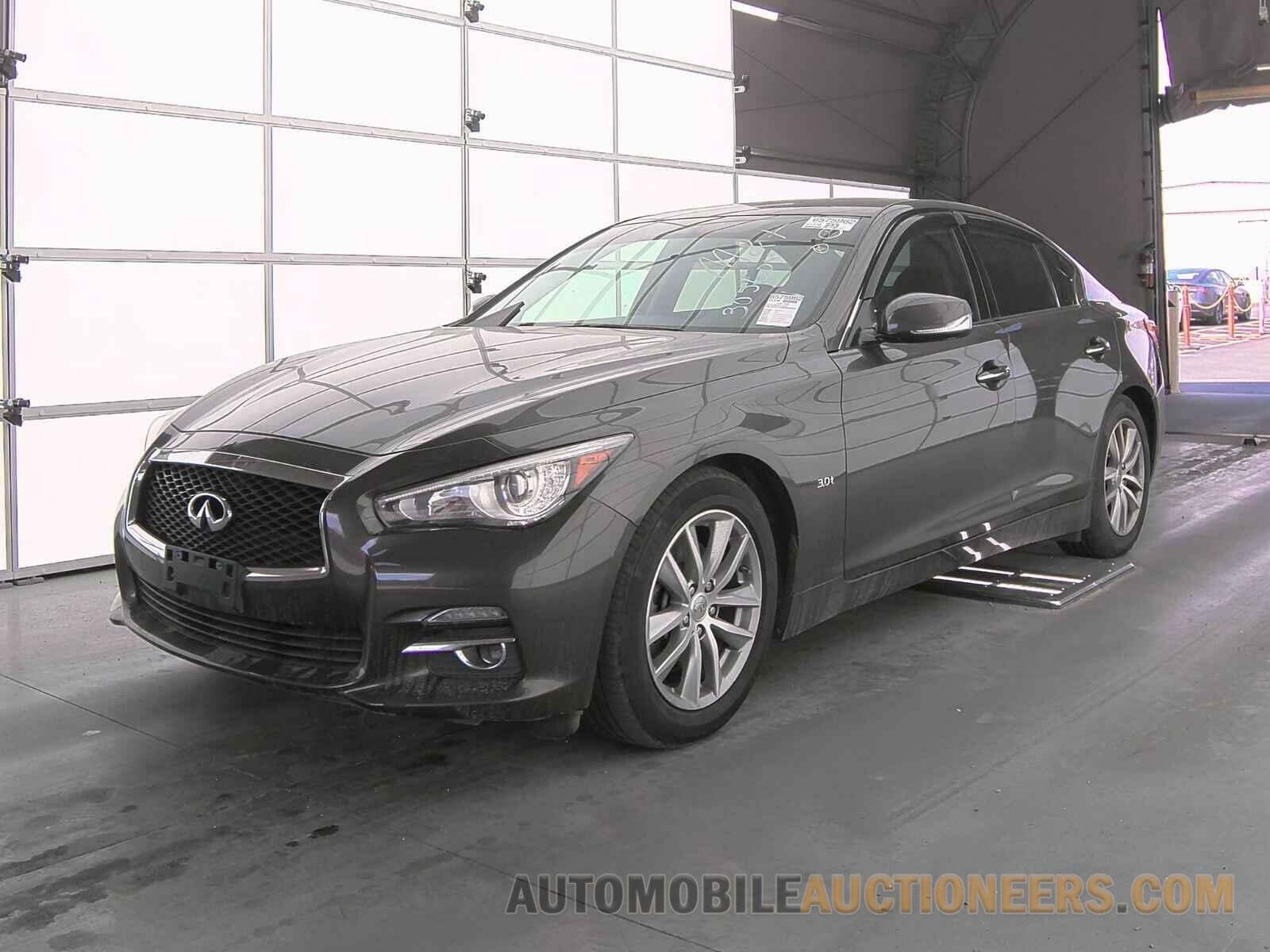 JN1EV7AP8GM305604 INFINITI Q50 2016