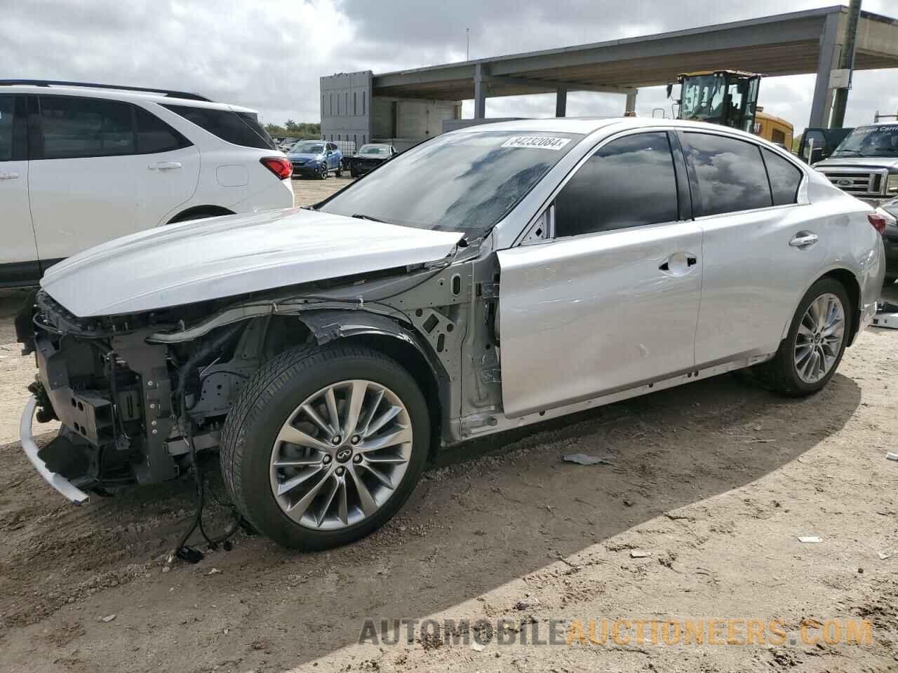 JN1EV7AP9KM518439 INFINITI Q50 2019