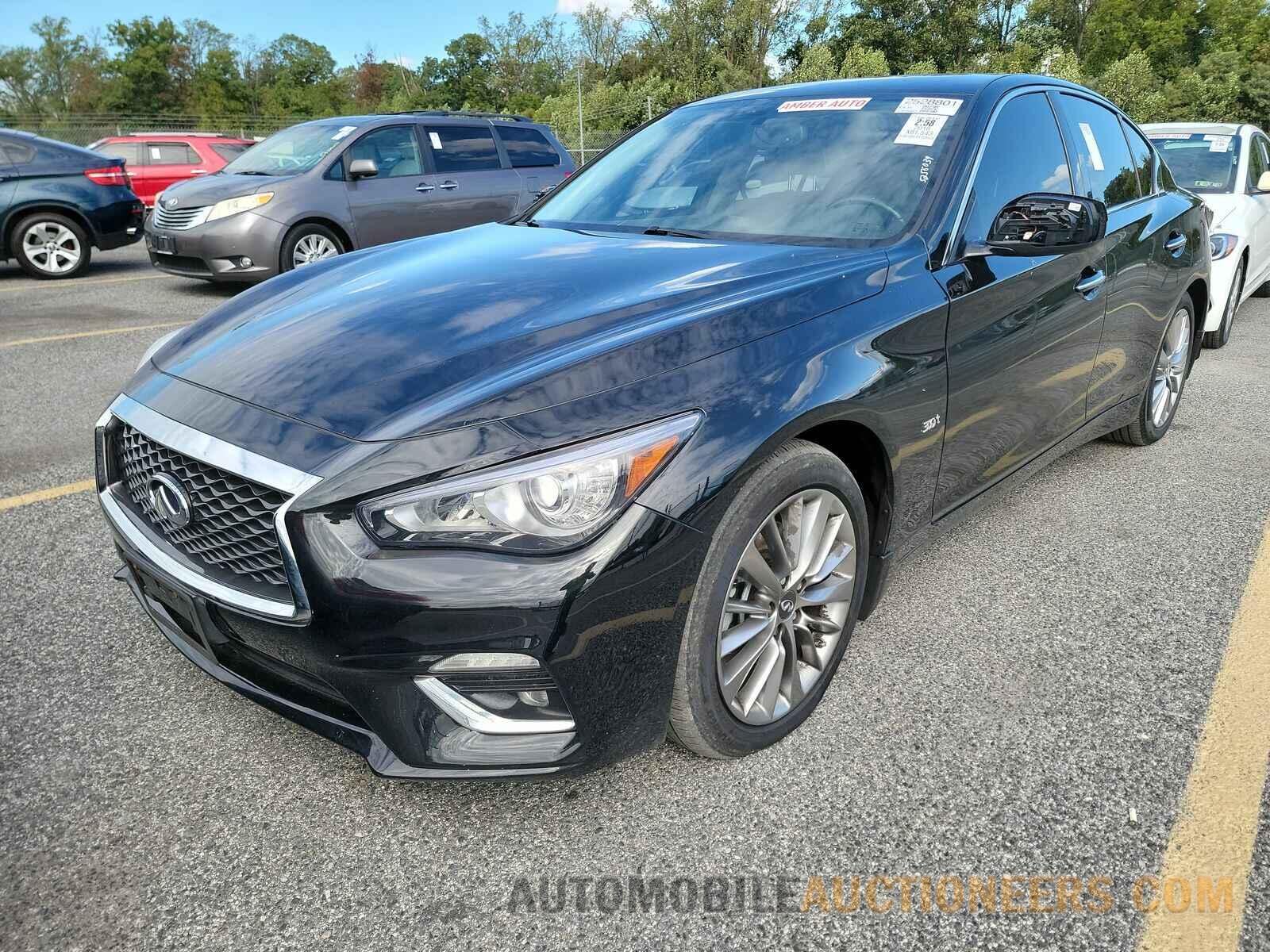 JN1EV7AR0JM441895 INFINITI Q50 2018