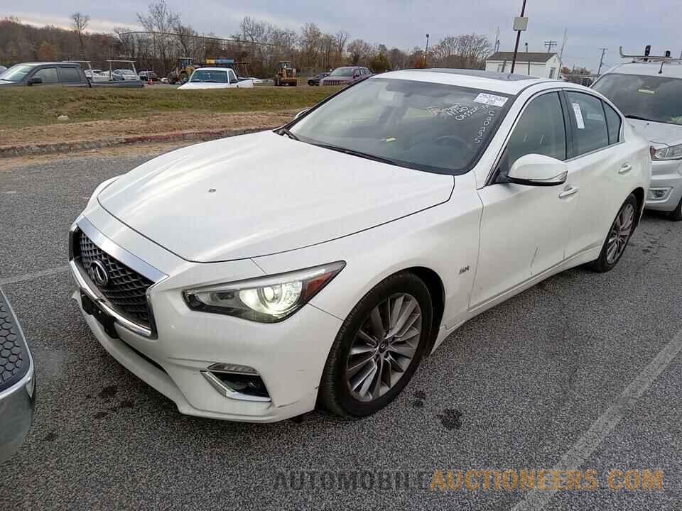 JN1EV7AR0JM610135 INFINITI Q50 2018