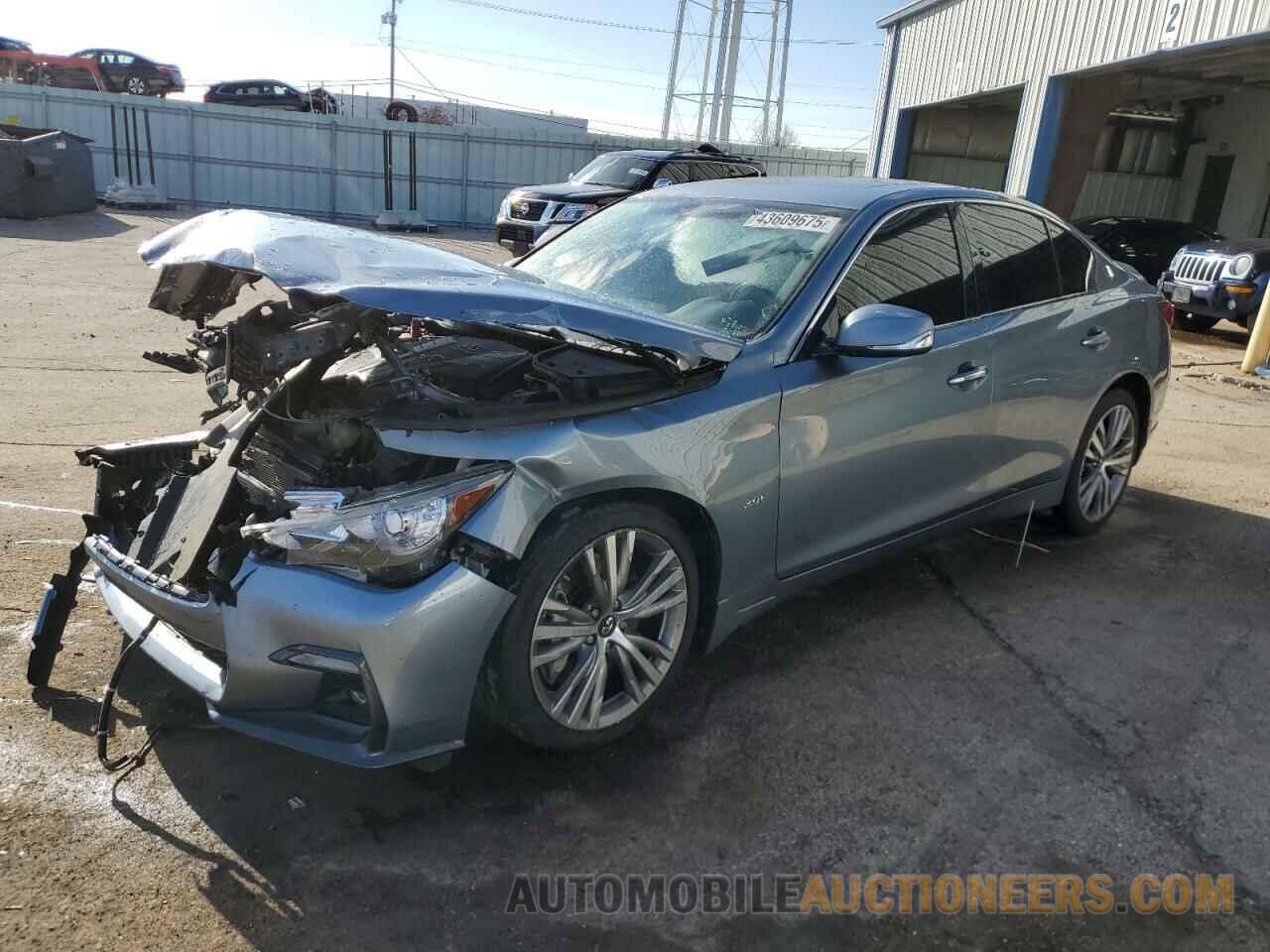 JN1EV7AR1JM439430 INFINITI Q50 2018