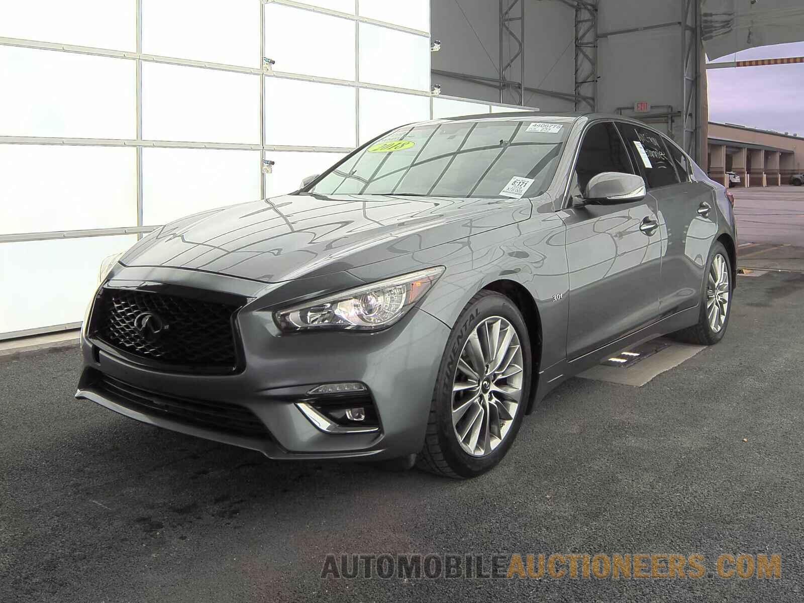 JN1EV7AR2JM438688 INFINITI Q50 2018