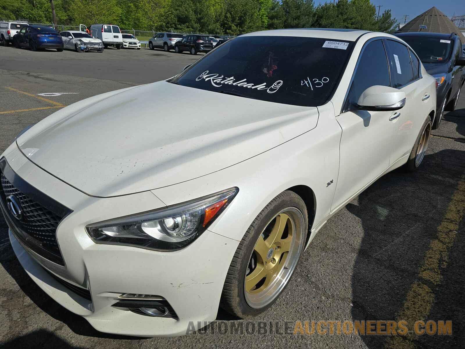 JN1EV7AR4GM341940 INFINITI Q50 2016