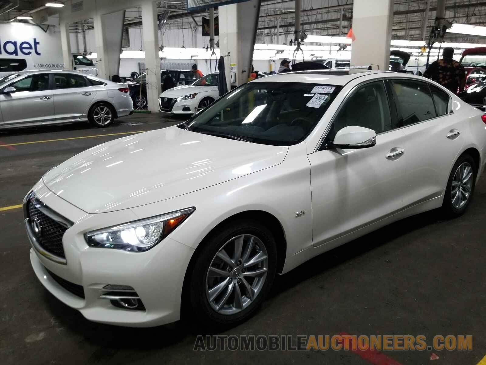 JN1EV7AR6HM841504 INFINITI Q50 2017