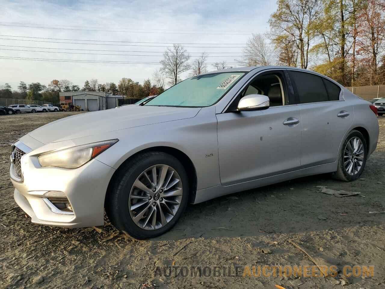 JN1EV7AR9JM441569 INFINITI Q50 2018